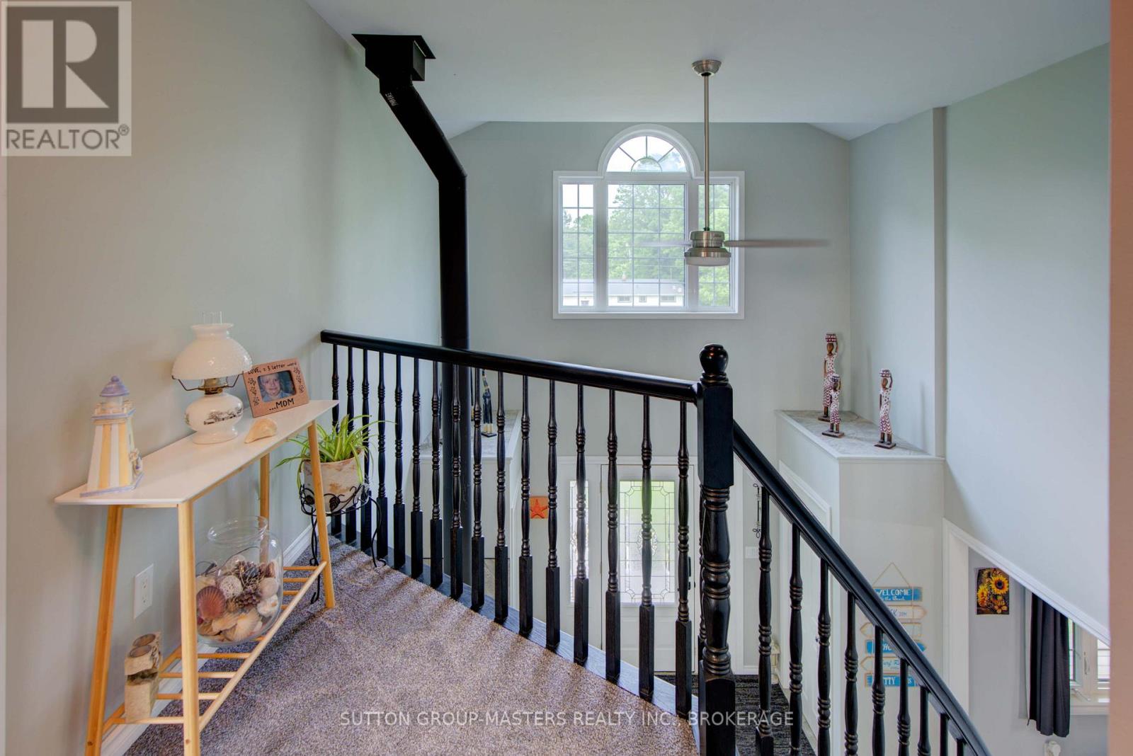 302 Greens Road, Leeds And The Thousand Islands, Ontario  K0H 2N0 - Photo 11 - X12209485