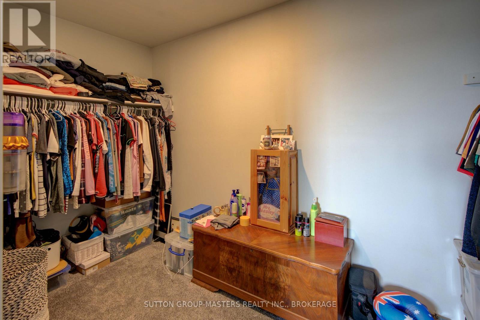 302 Greens Road, Leeds And The Thousand Islands, Ontario  K0H 2N0 - Photo 13 - X12209485
