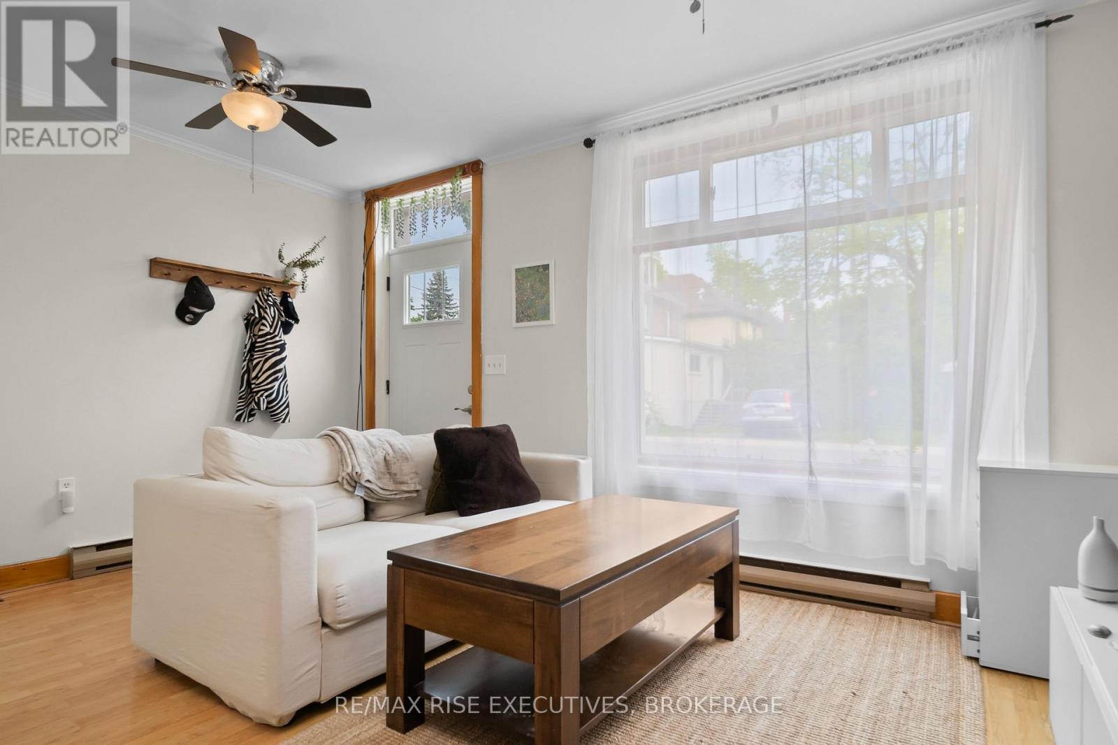 98 Mack Street, Kingston (Central City East), Ontario  K7L 1N9 - Photo 7 - X12209523
