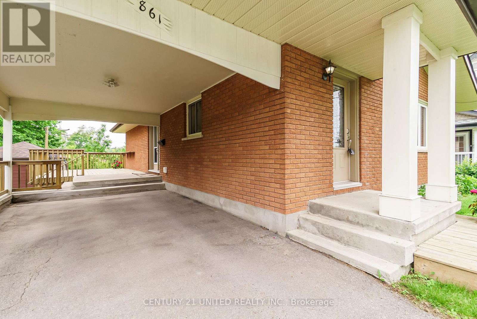 861 Hilliard Street, Peterborough North (South), Ontario  K9H 5R7 - Photo 3 - X12209439