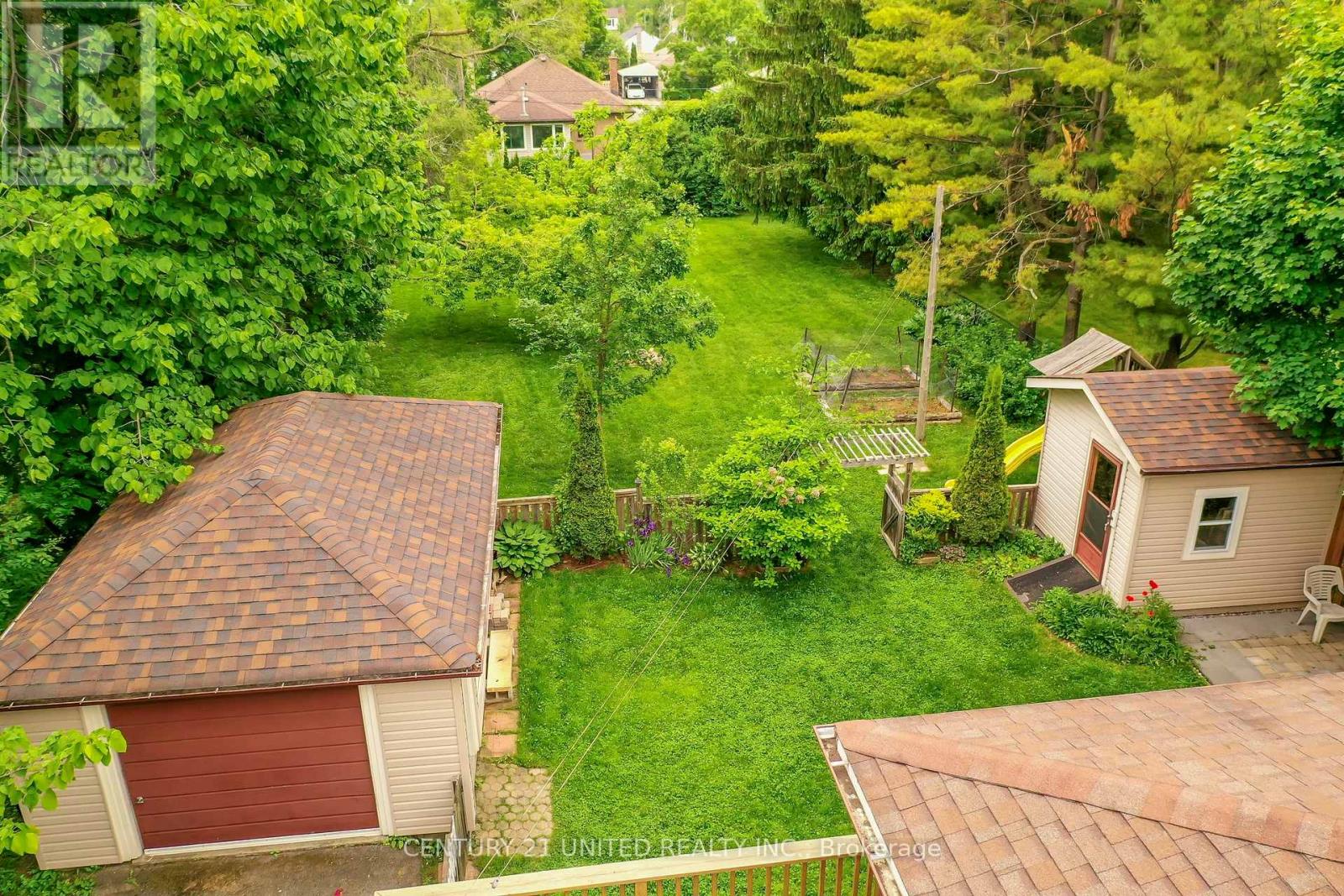 861 Hilliard Street, Peterborough North (South), Ontario  K9H 5R7 - Photo 42 - X12209439