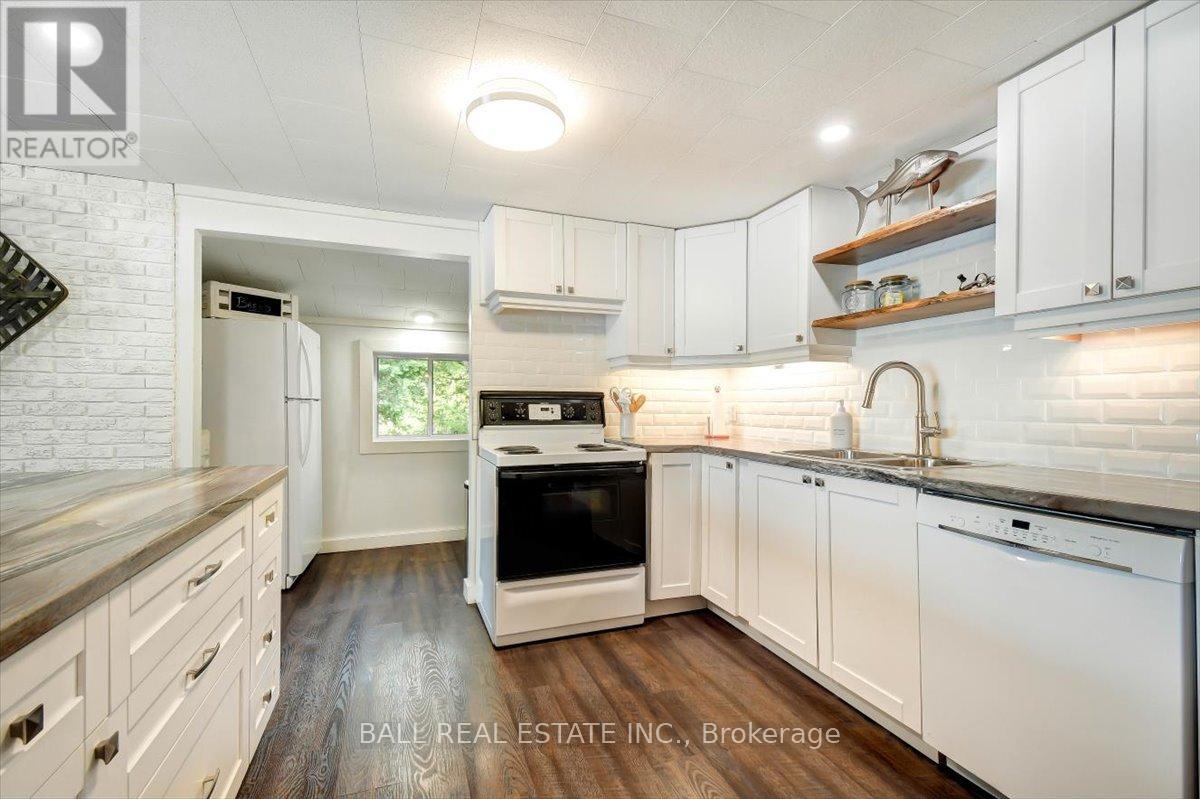 115 Lawrence Lane, Wollaston, Ontario  K0L 1P0 - Photo 8 - X12209488