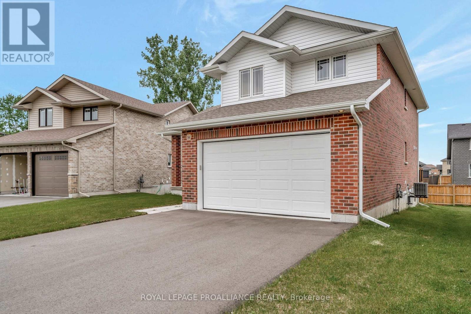 54 Lanark Drive, Belleville (Belleville Ward), Ontario  K8N 0G7 - Photo 2 - X12209494