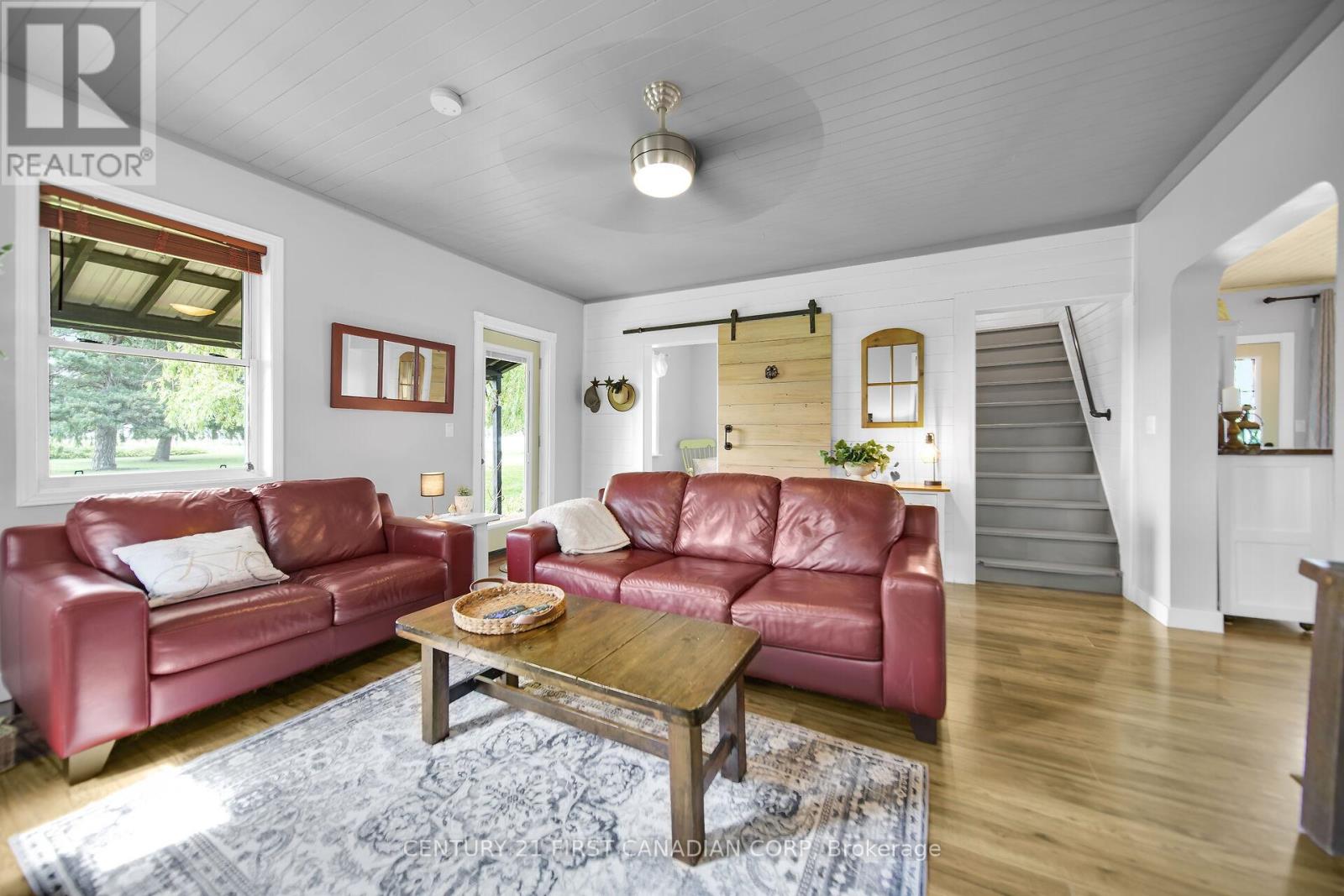 24631 Stalker Line, West Elgin, Ontario  N0L 2P0 - Photo 22 - X12209410