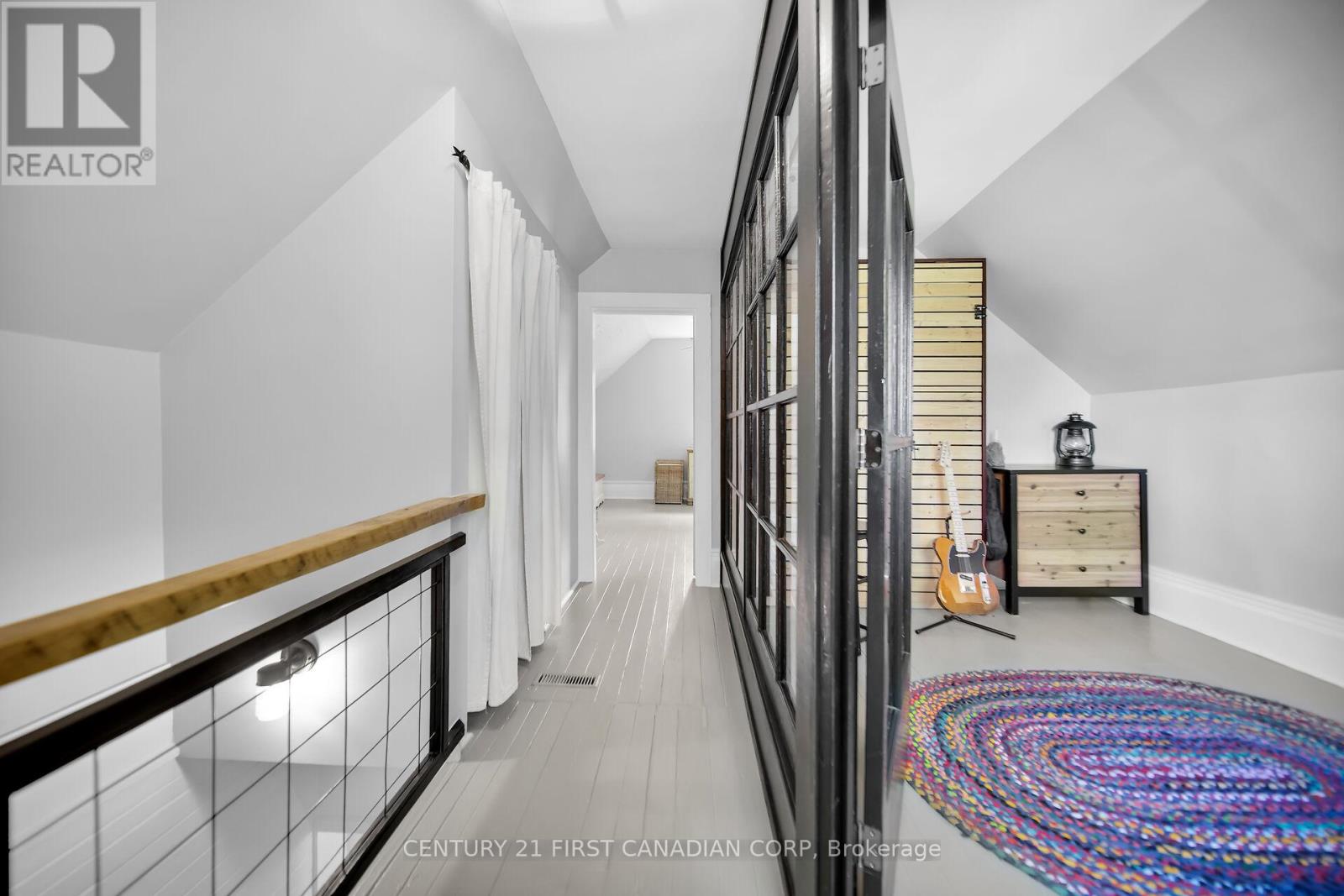 24631 Stalker Line, West Elgin, Ontario  N0L 2P0 - Photo 27 - X12209410