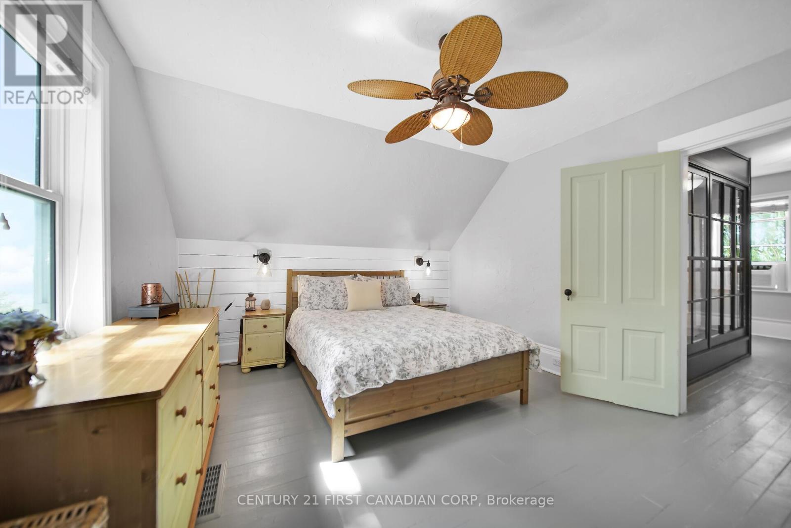 24631 Stalker Line, West Elgin, Ontario  N0L 2P0 - Photo 30 - X12209410