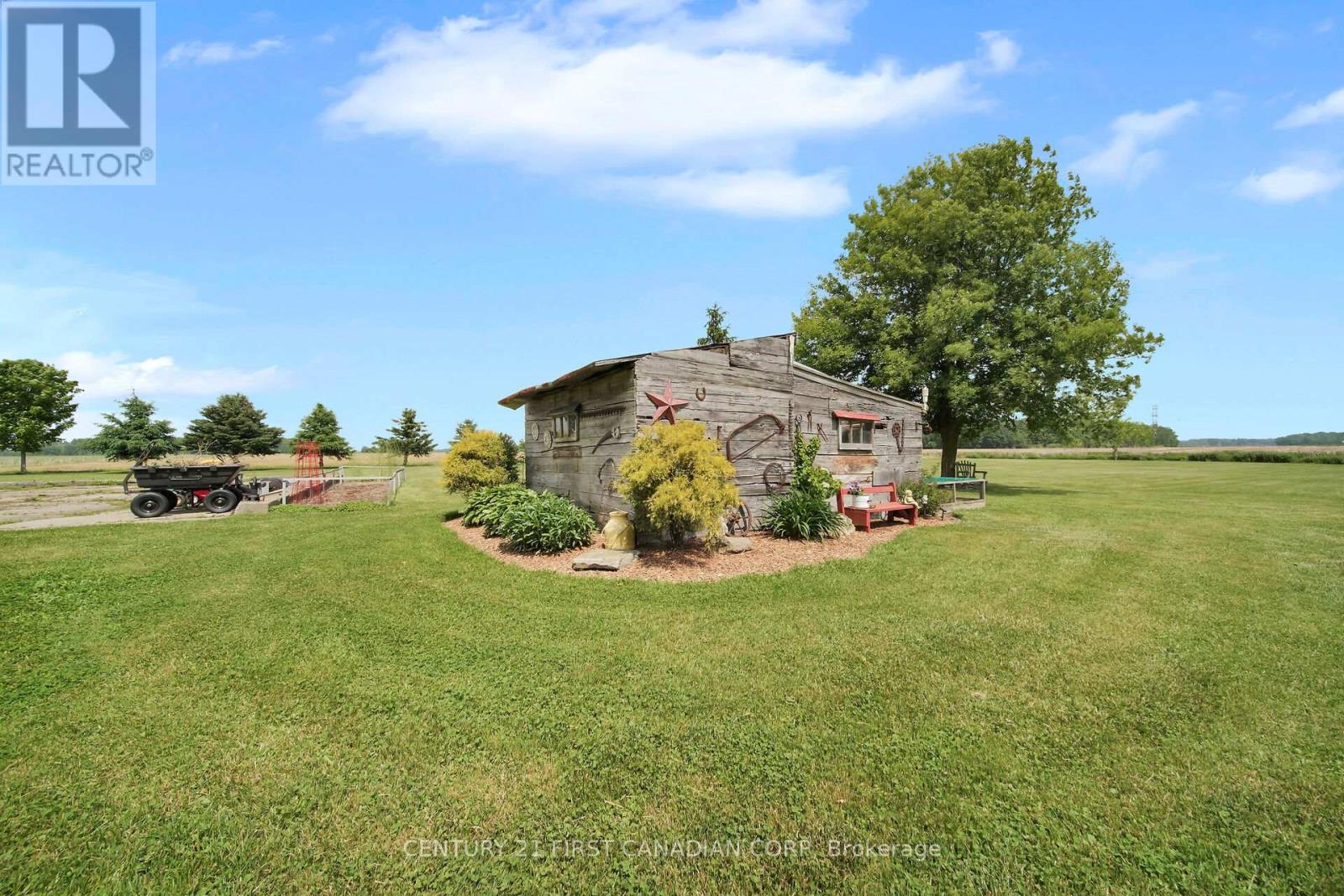 24631 Stalker Line, West Elgin, Ontario  N0L 2P0 - Photo 48 - X12209410