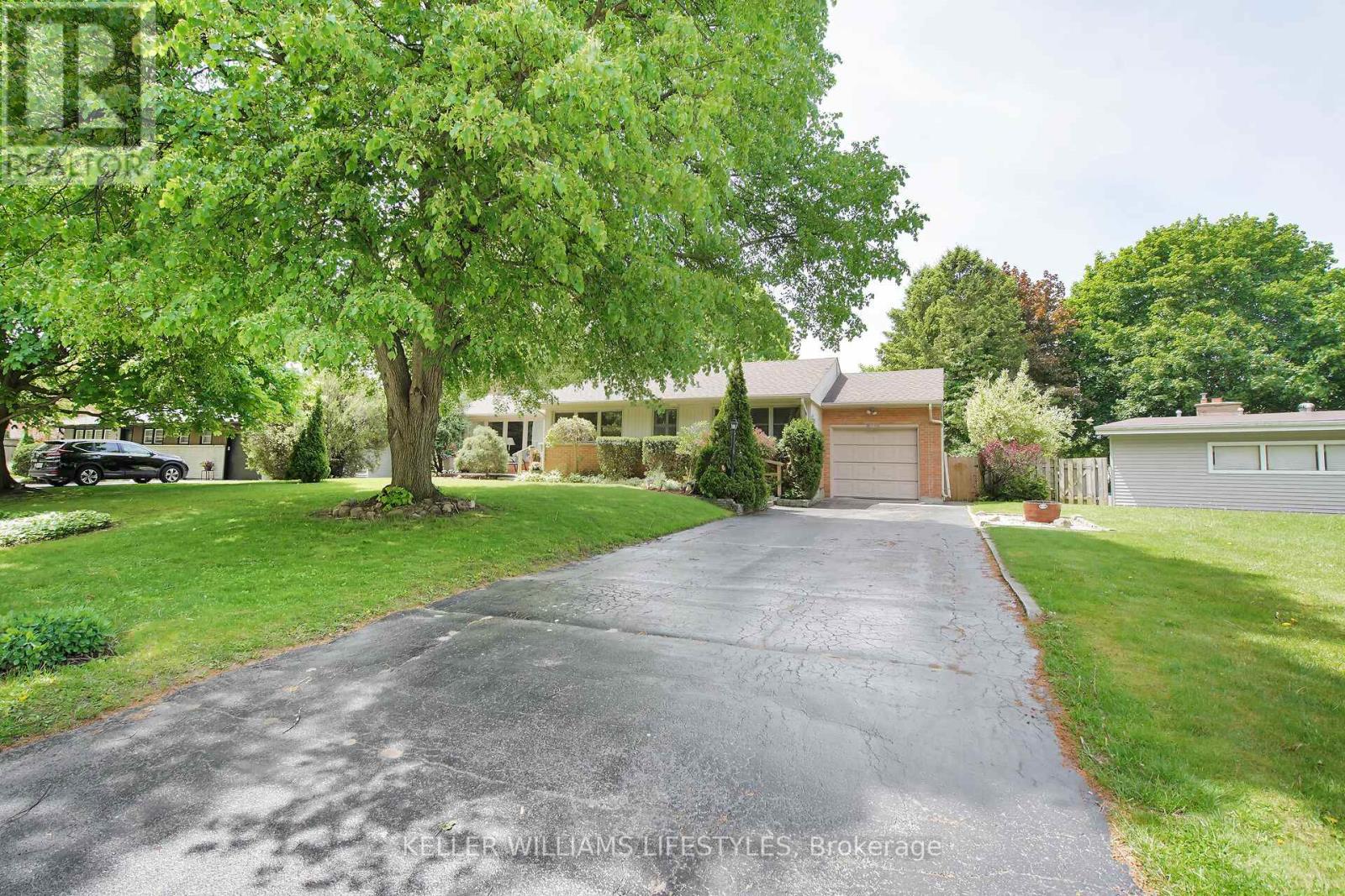 568 SHERENE TERRACE, London North, Ontario