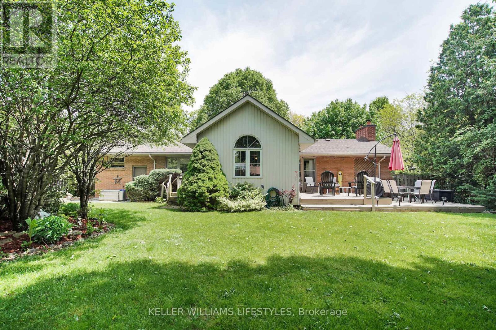 568 Sherene Terrace, London North (North P), Ontario  N6H 3J8 - Photo 48 - X12209441