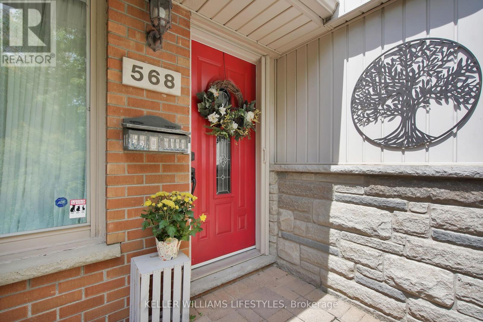 568 Sherene Terrace, London North (North P), Ontario  N6H 3J8 - Photo 9 - X12209441