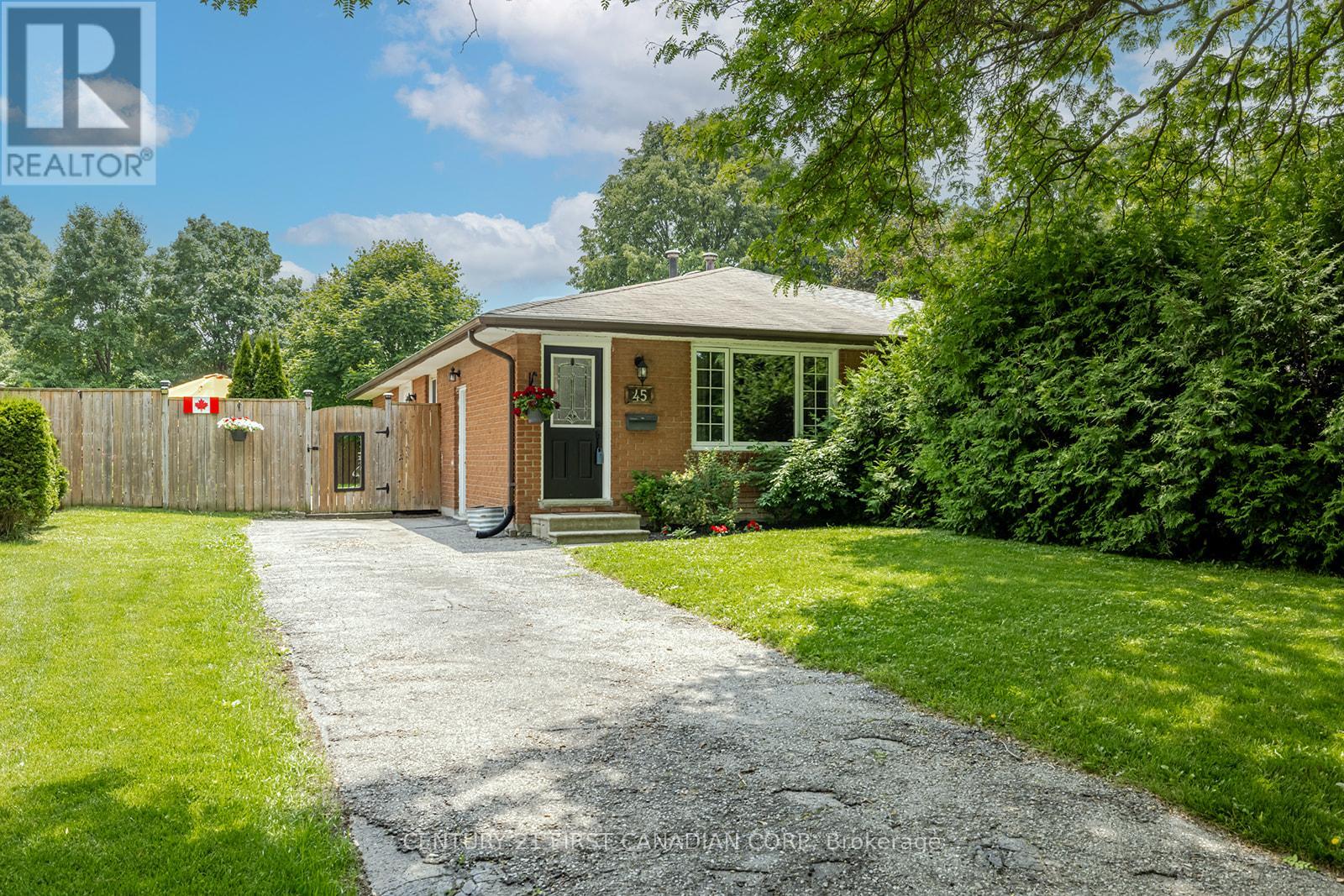 45 DOWNING CRESCENT, London South, Ontario