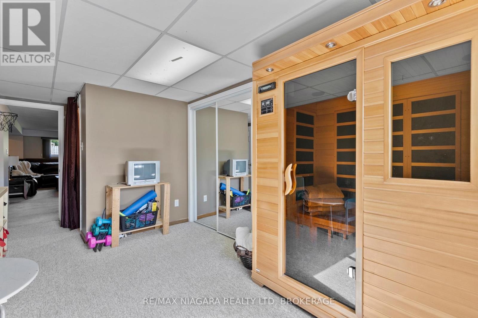 8410 Mundare Crescent, Niagara Falls, Ontario  L2G 7M5 - Photo 25 - X12207845
