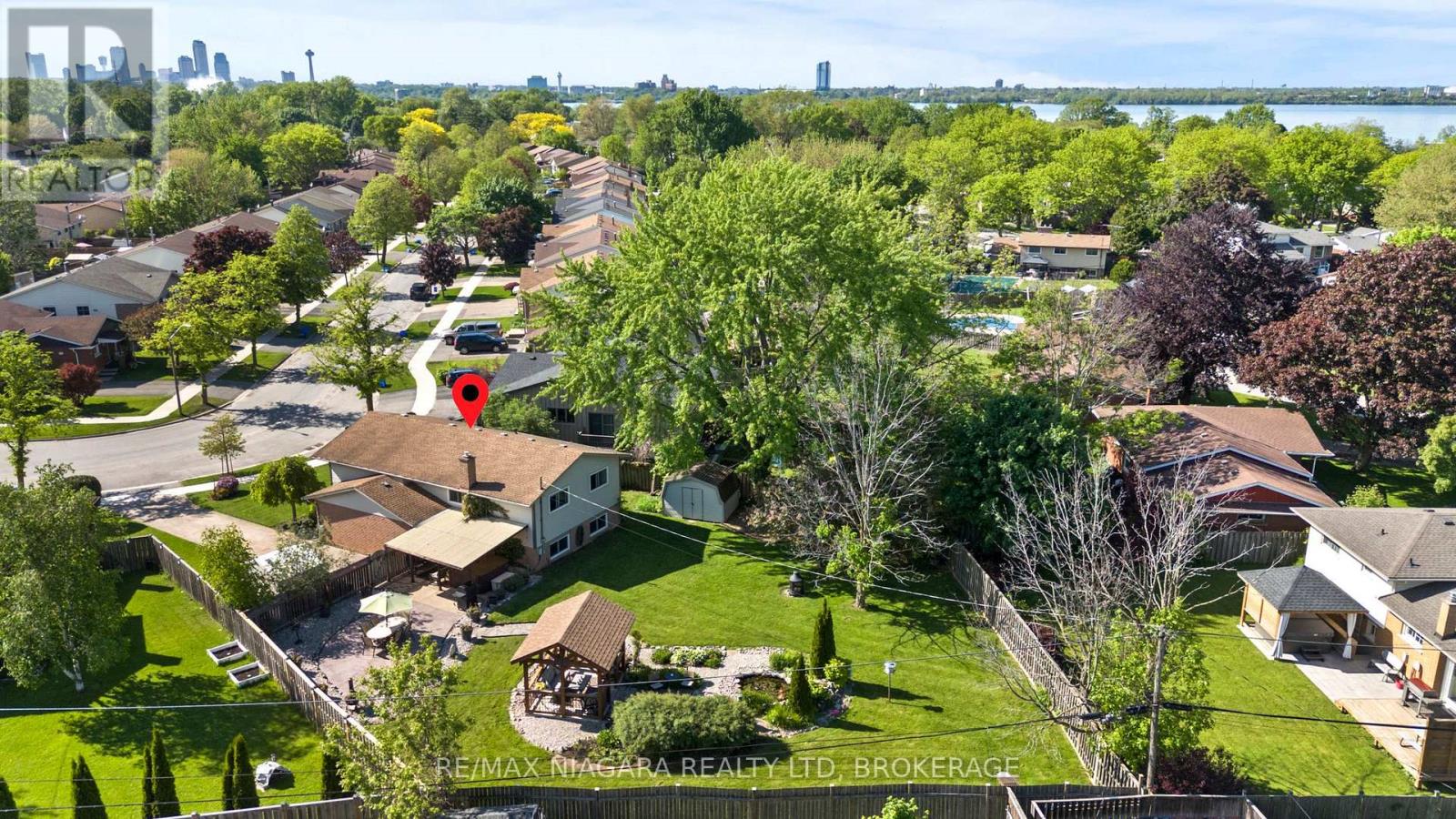 8410 Mundare Crescent, Niagara Falls, Ontario  L2G 7M5 - Photo 3 - X12207845