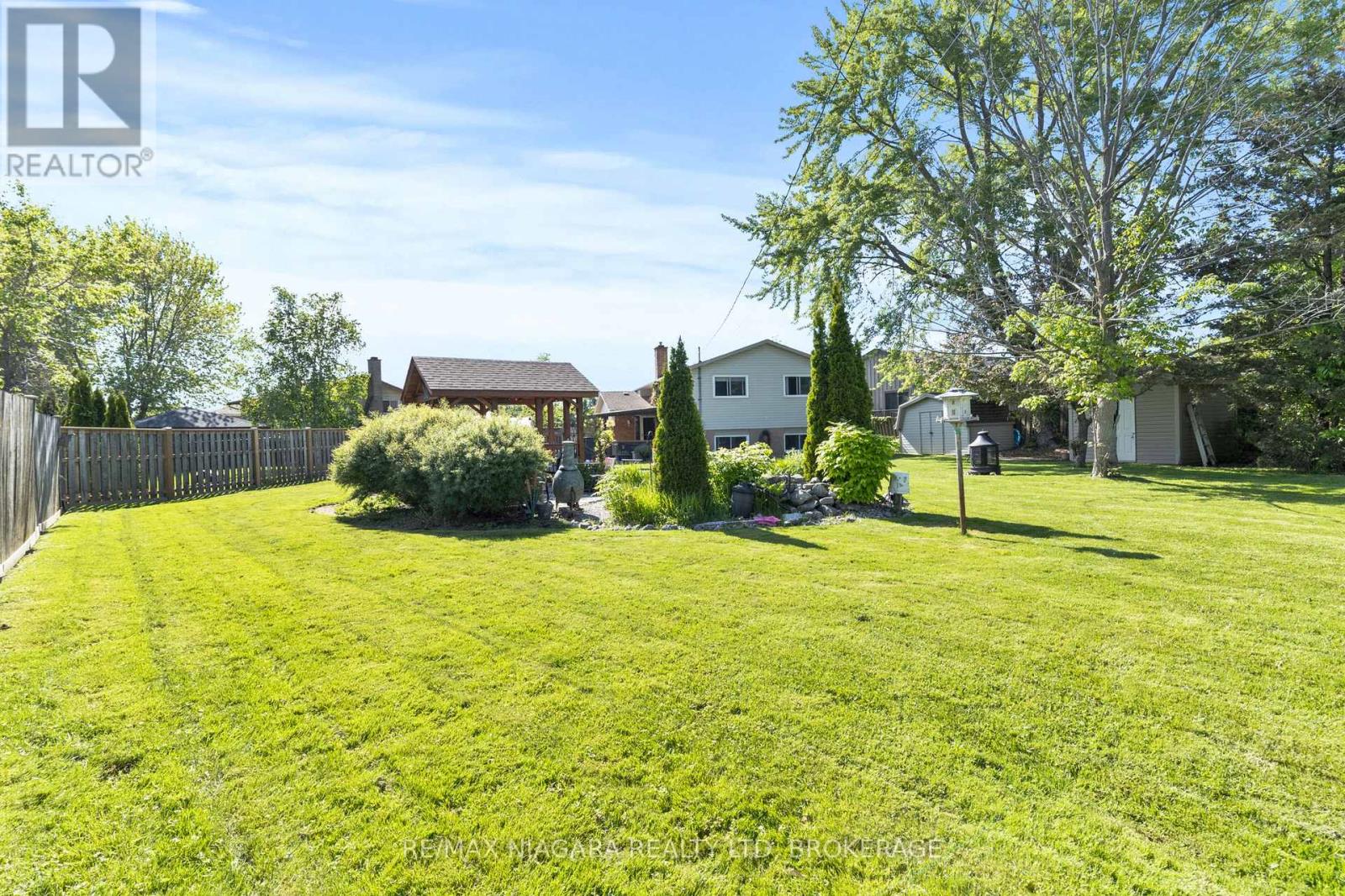 8410 Mundare Crescent, Niagara Falls, Ontario  L2G 7M5 - Photo 4 - X12207845