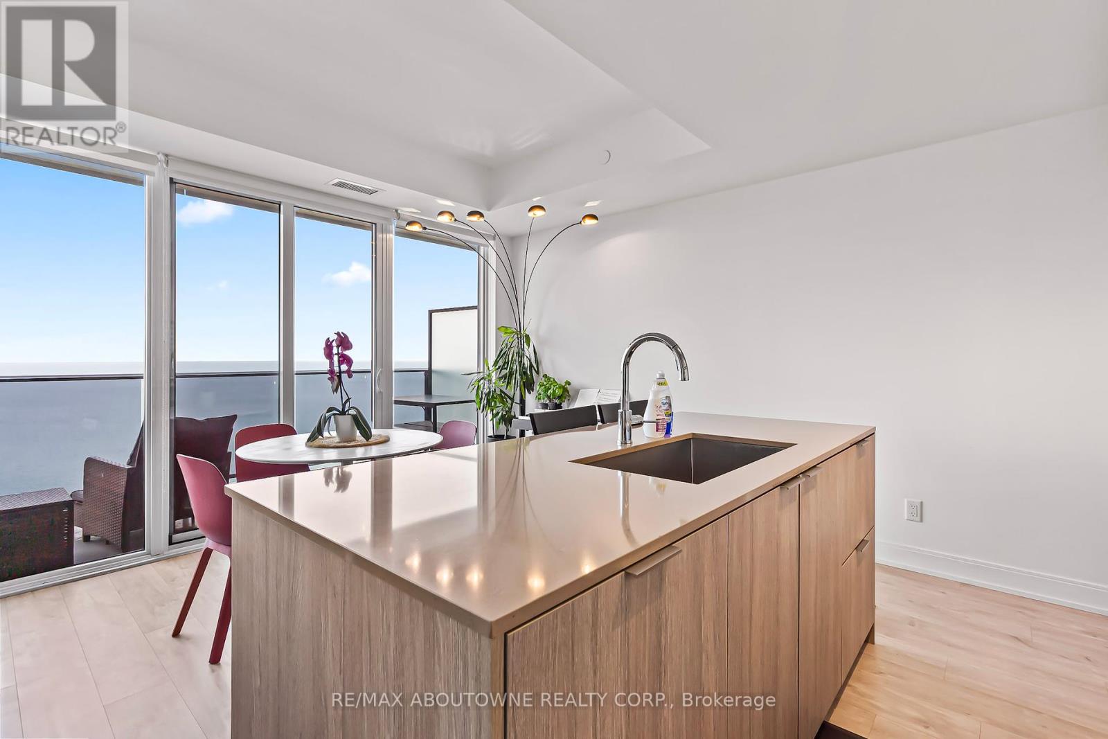4005 - 70 Annie Craig Drive, Toronto, Ontario  M8V 0G2 - Photo 8 - W12207701