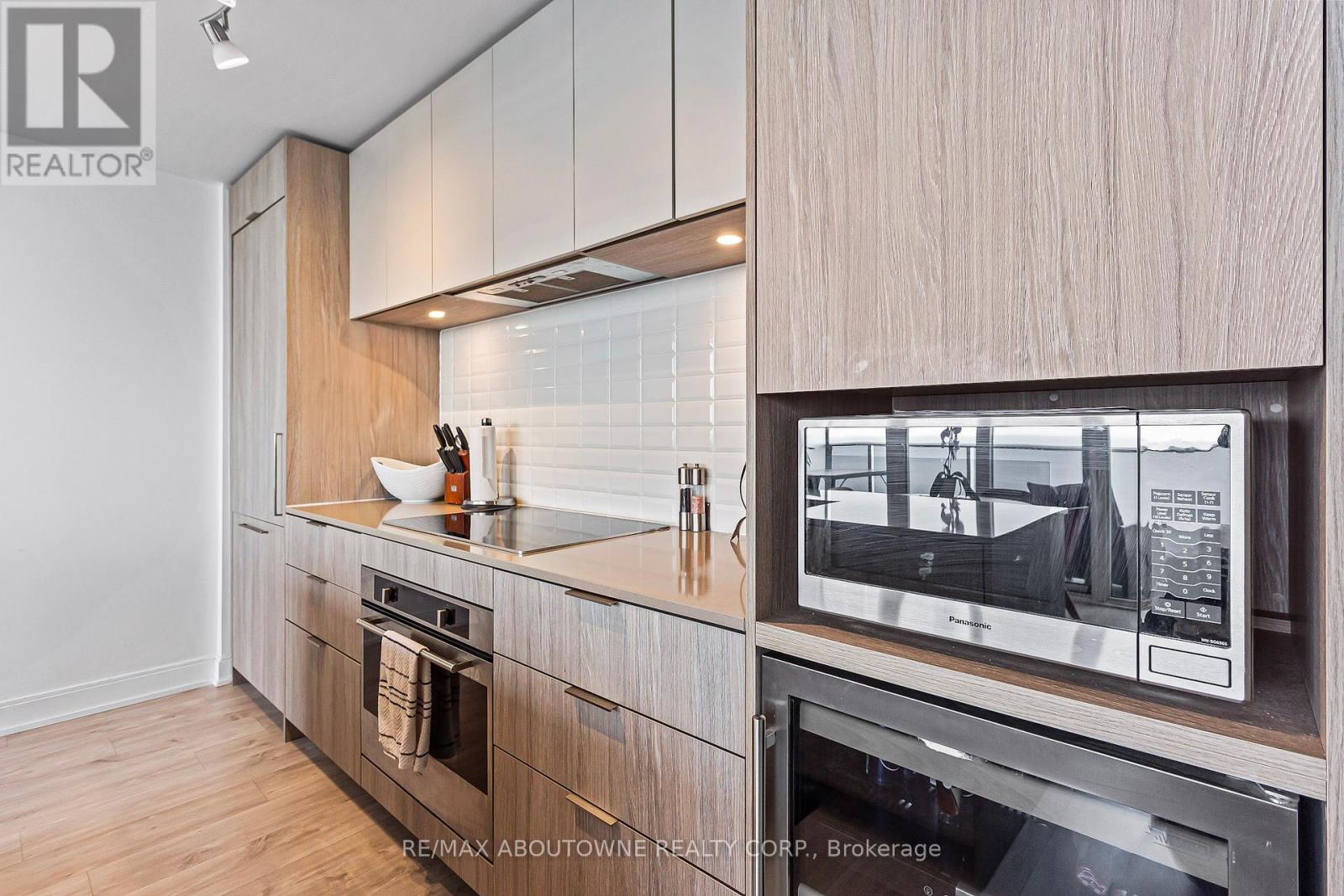 4005 - 70 Annie Craig Drive, Toronto, Ontario  M8V 0G2 - Photo 9 - W12207701