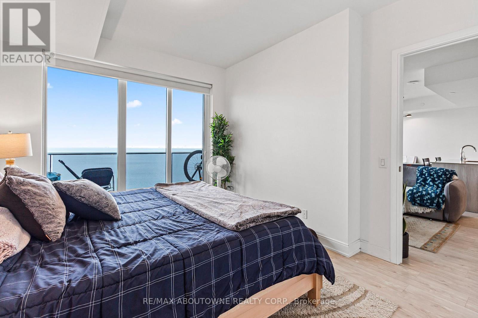 4005 - 70 Annie Craig Drive, Toronto, Ontario  M8V 0G2 - Photo 24 - W12207701