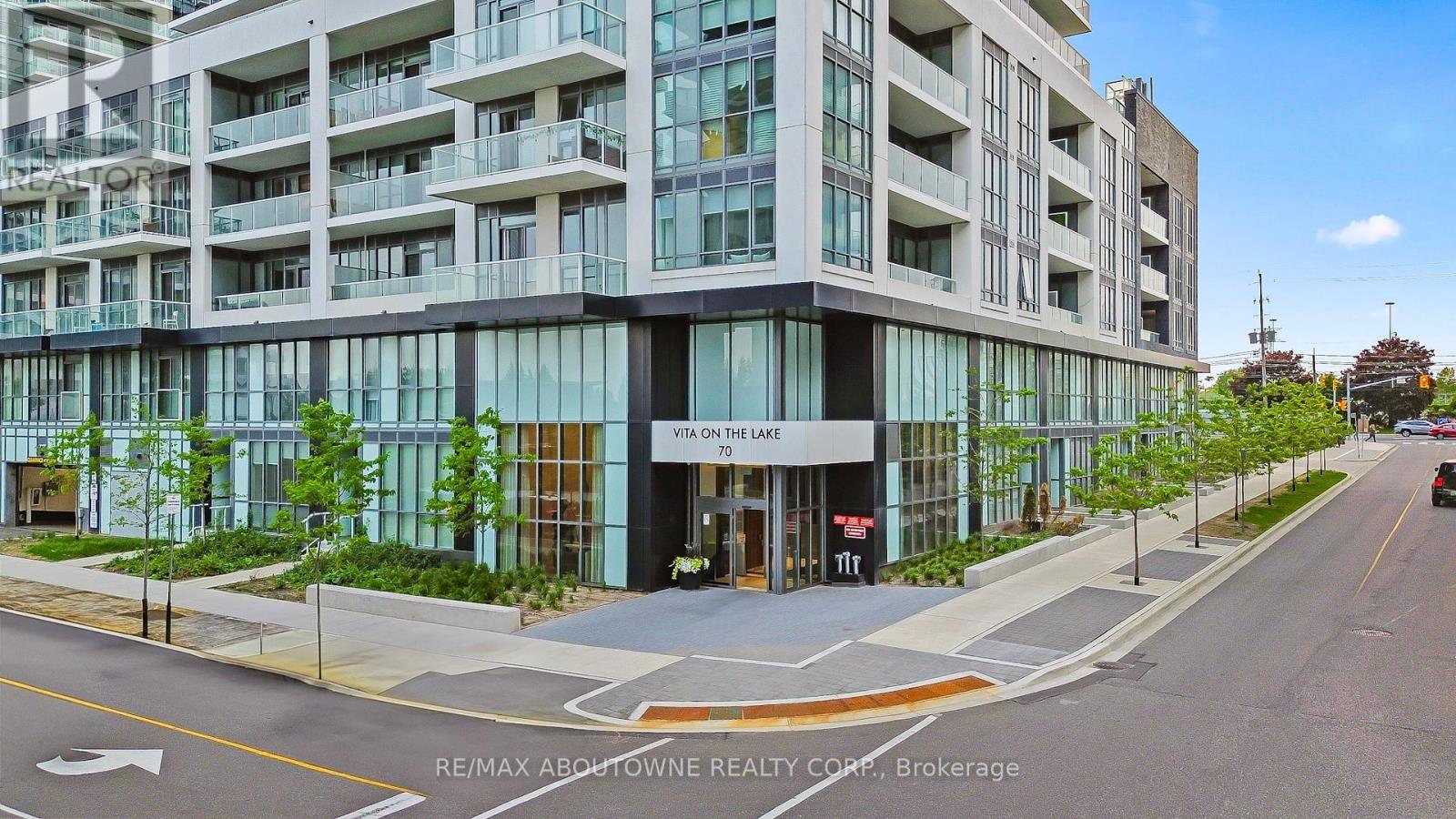 4005 - 70 Annie Craig Drive, Toronto, Ontario  M8V 0G2 - Photo 2 - W12207701