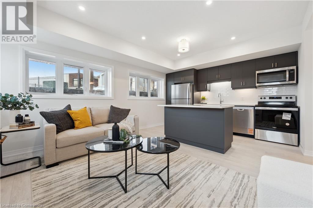 15 Stauffer Woods Trail Unit# A2, Kitchener, Ontario  N2P 2P4 - Photo 7 - 40738781
