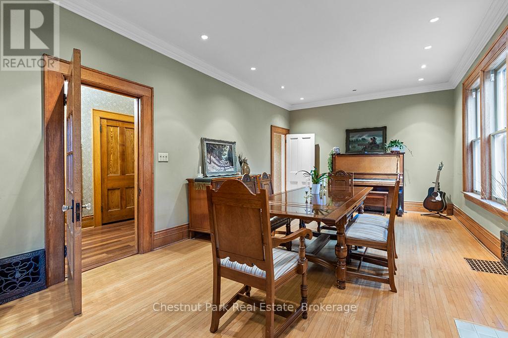 689 4th Avenue E, Owen Sound, Ontario  N4K 2N3 - Photo 24 - X12207728