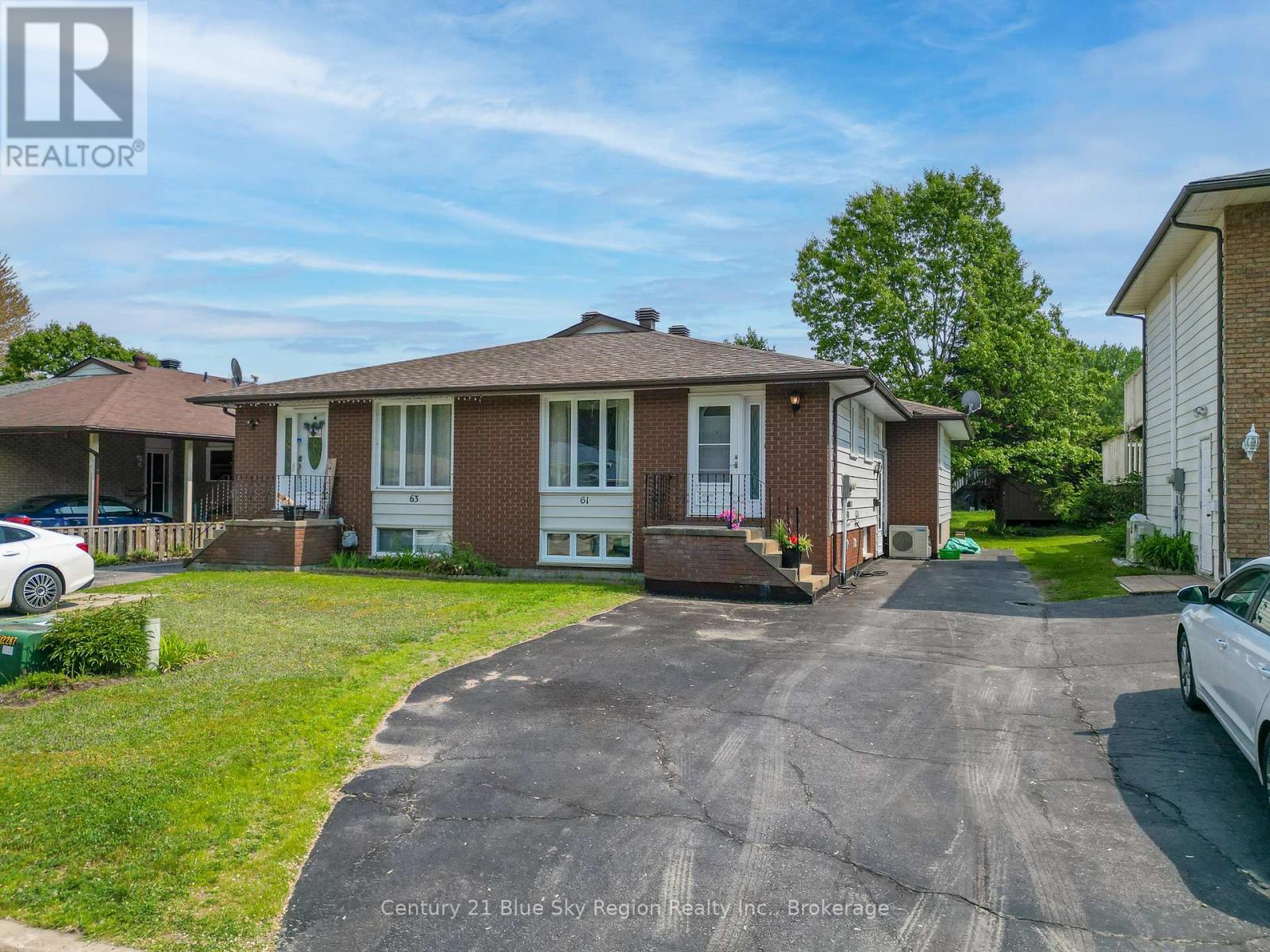 61 Massey Drive, North Bay, Ontario  P1A 3Y3 - Photo 1 - X12209440