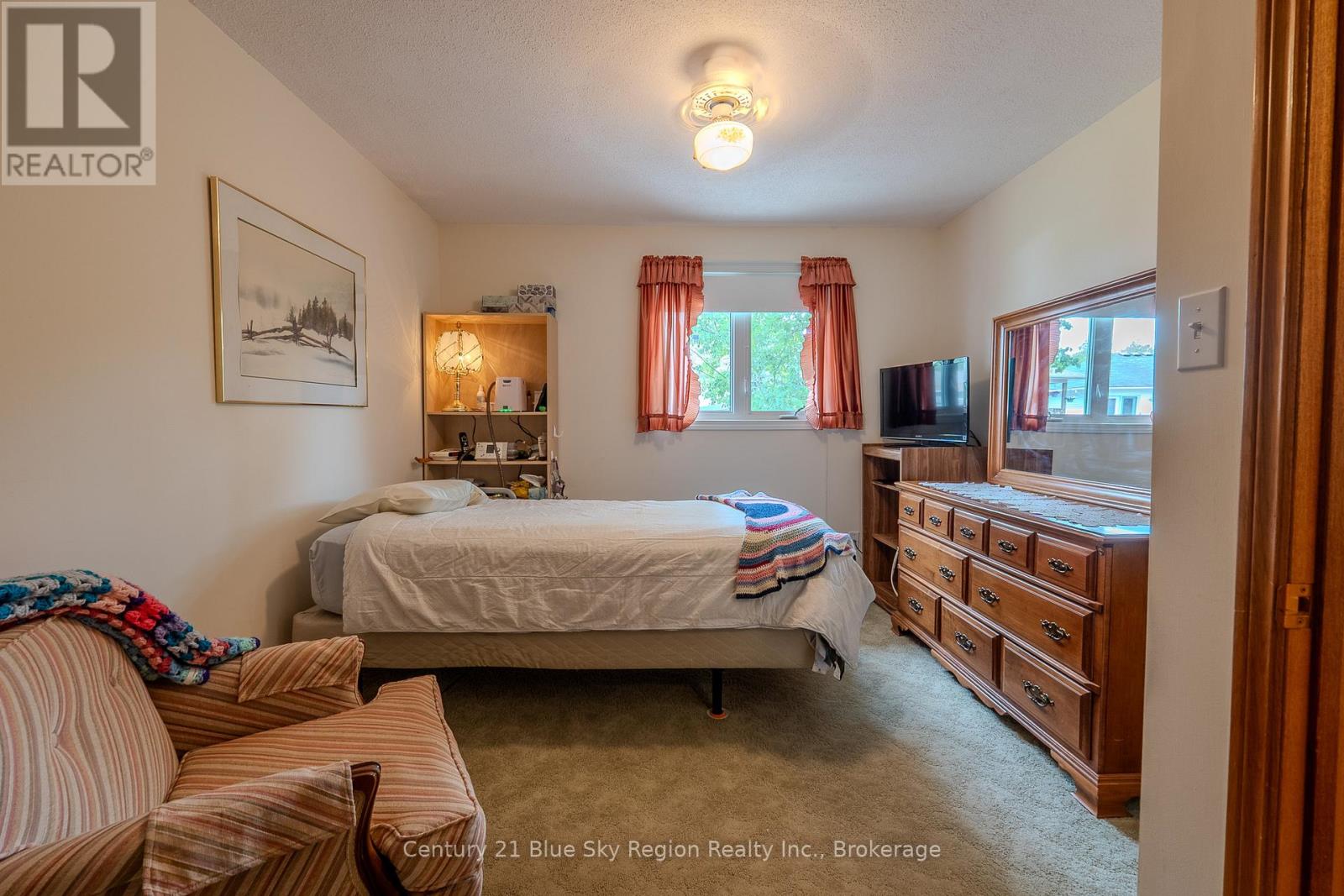 61 Massey Drive, North Bay, Ontario  P1A 3Y3 - Photo 17 - X12209440