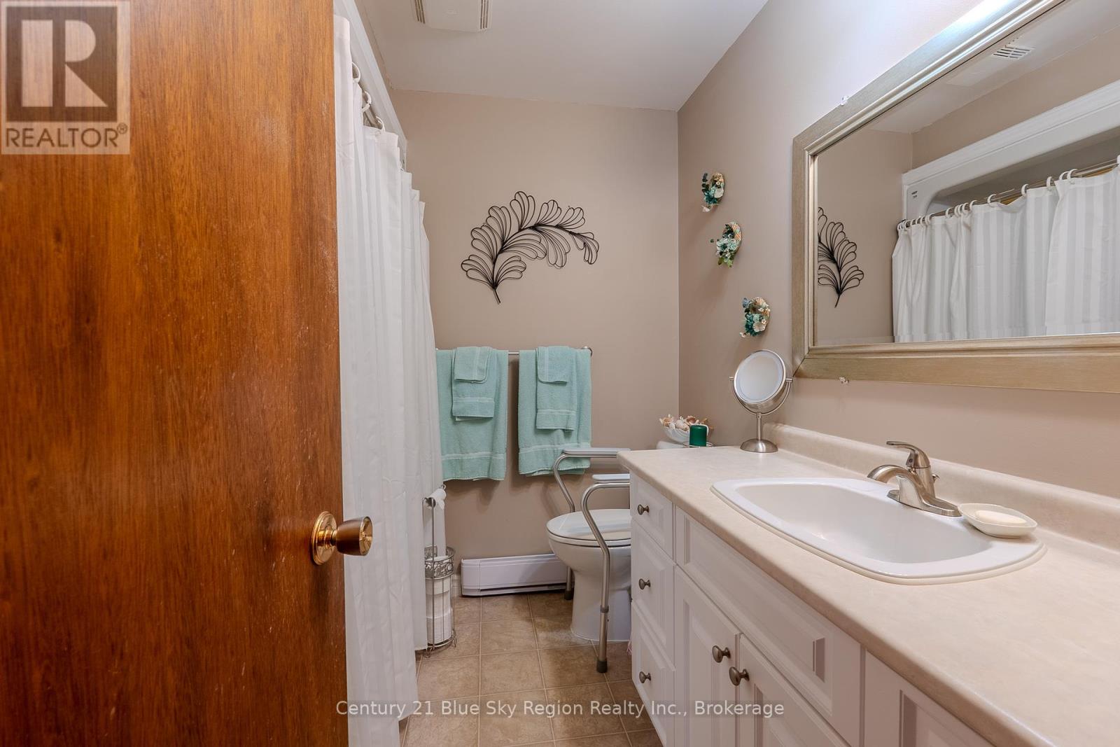 61 Massey Drive, North Bay, Ontario  P1A 3Y3 - Photo 21 - X12209440