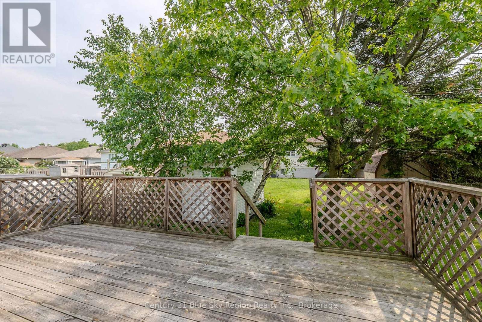 61 Massey Drive, North Bay, Ontario  P1A 3Y3 - Photo 37 - X12209440