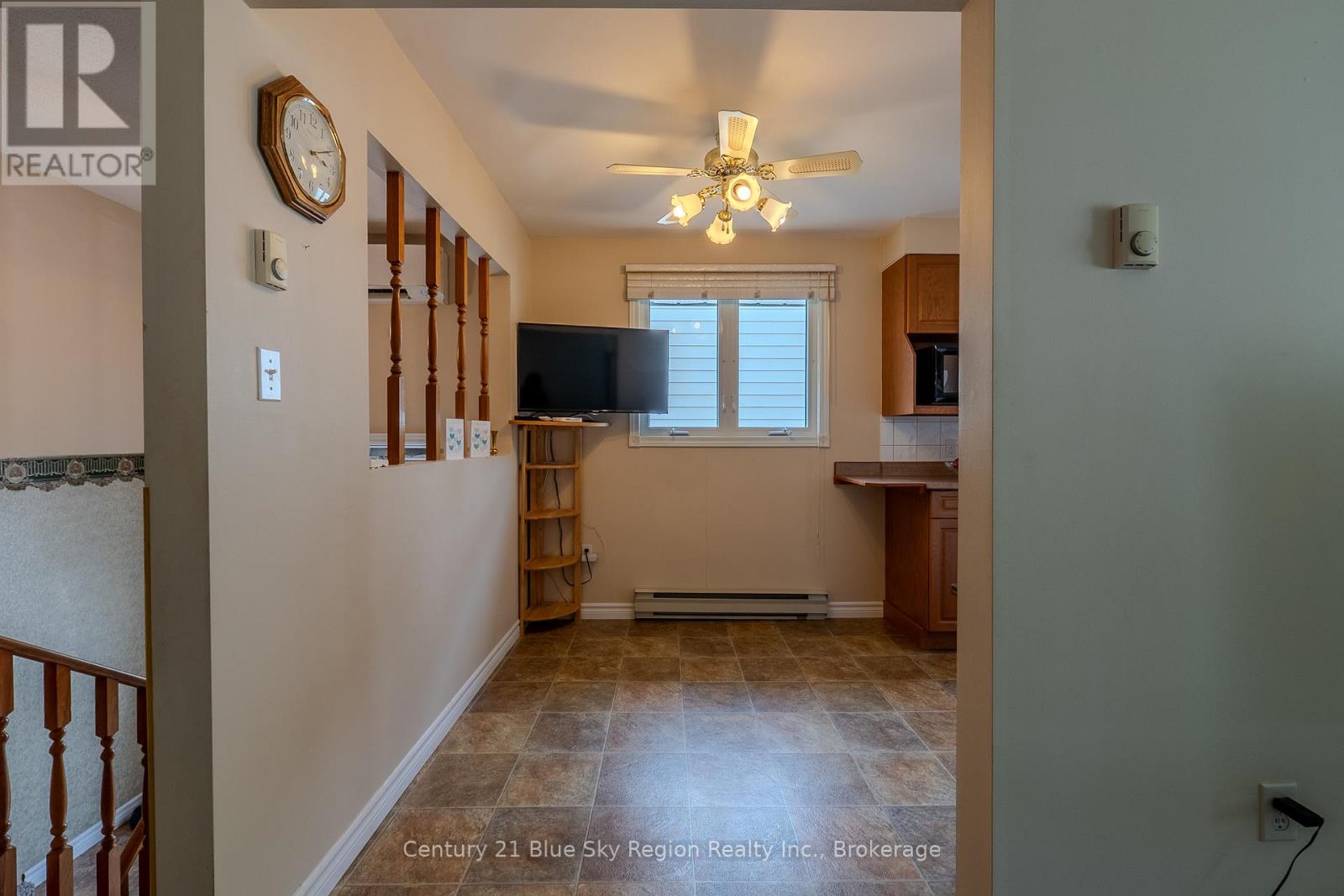 61 Massey Drive, North Bay, Ontario  P1A 3Y3 - Photo 8 - X12209440