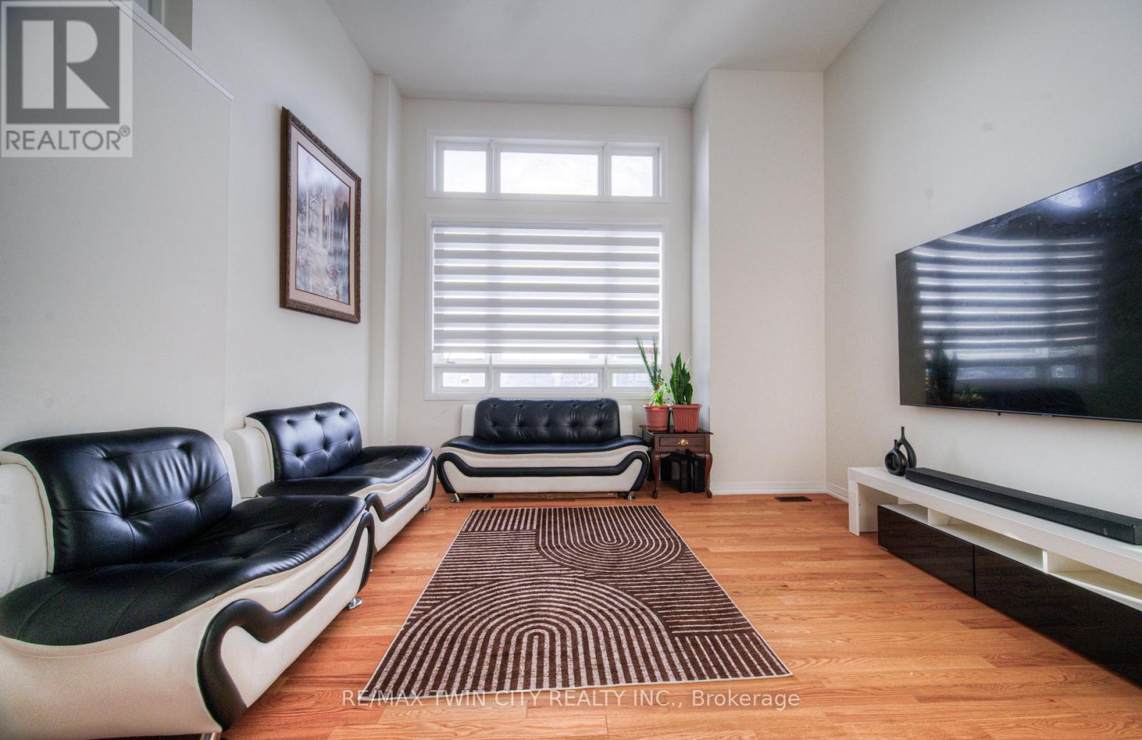67 Crossmore Crescent, Cambridge, Ontario  N1S 0C7 - Photo 16 - X12196563
