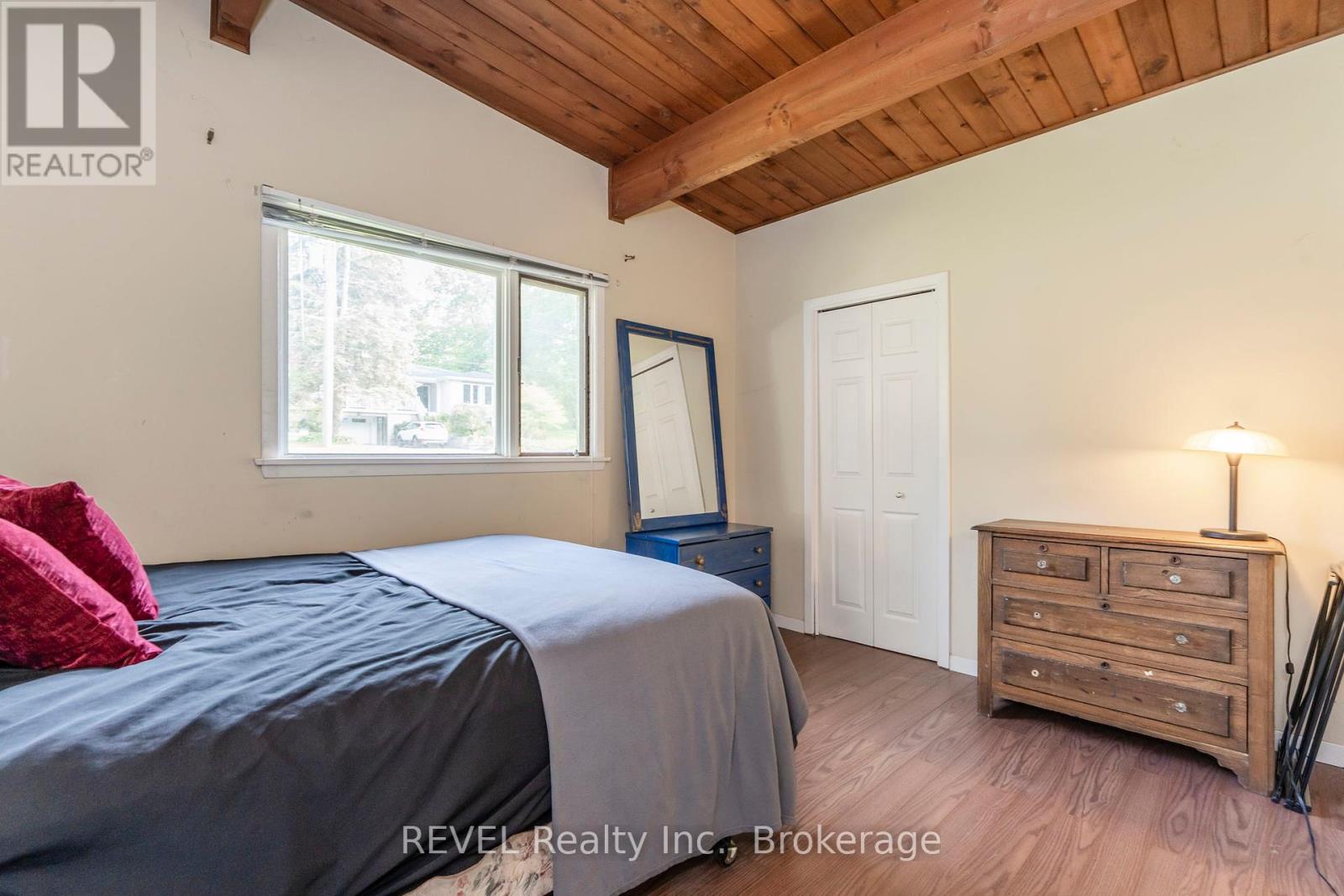 806 Victoria Street, Midland, Ontario  L4R 1B6 - Photo 24 - S12209376