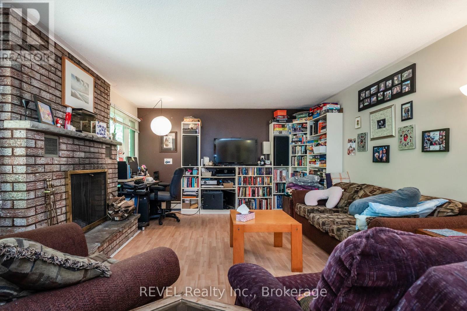 806 Victoria Street, Midland, Ontario  L4R 1B6 - Photo 29 - S12209376