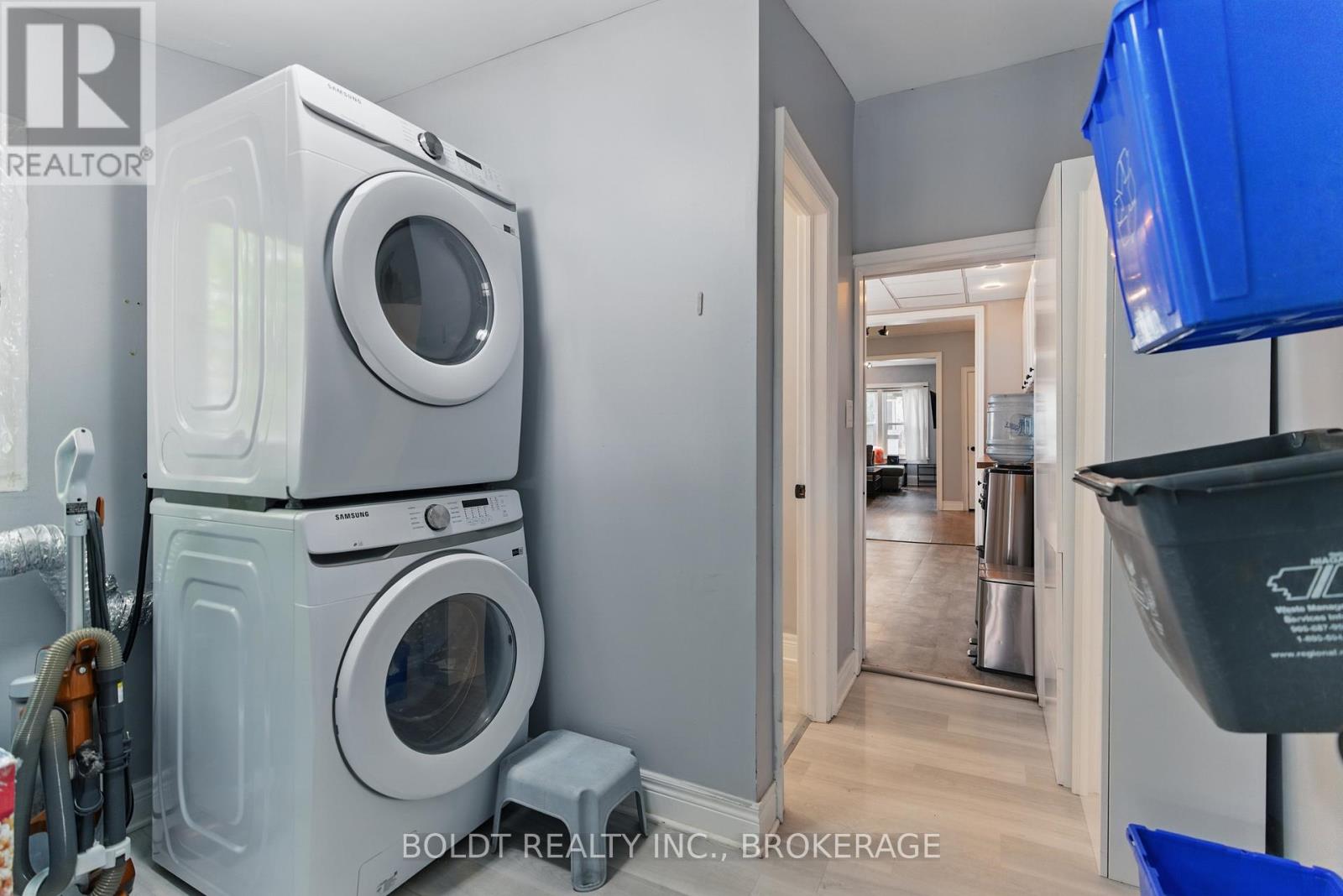 24-26 York Street, St. Catharines, Ontario  L2R 6B9 - Photo 11 - X12209514