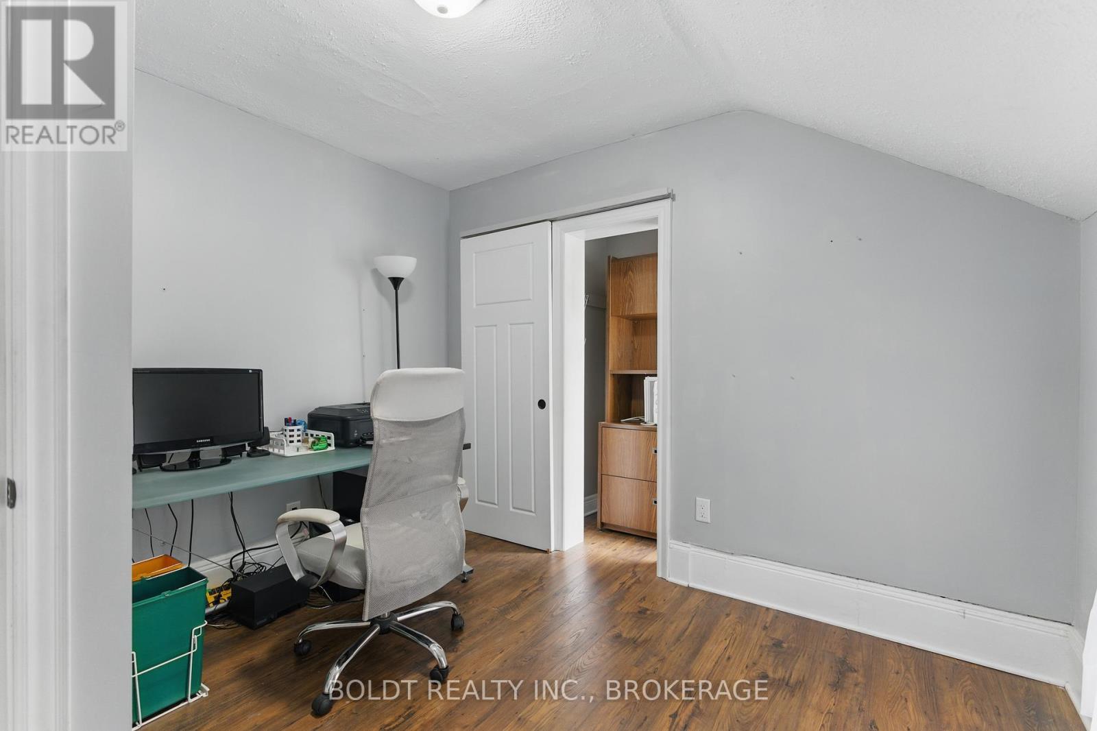 24-26 York Street, St. Catharines, Ontario  L2R 6B9 - Photo 16 - X12209514