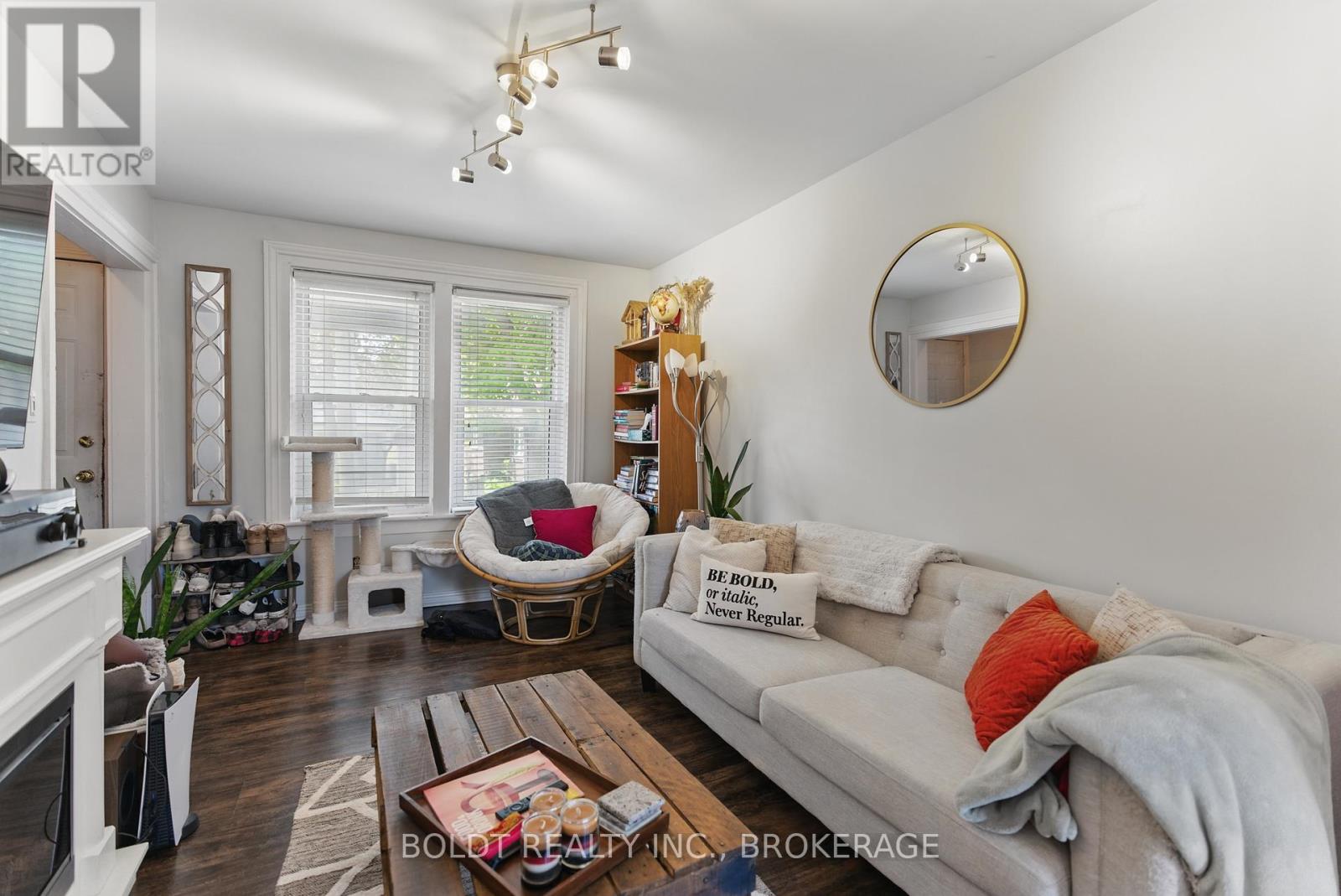24-26 York Street, St. Catharines, Ontario  L2R 6B9 - Photo 25 - X12209514