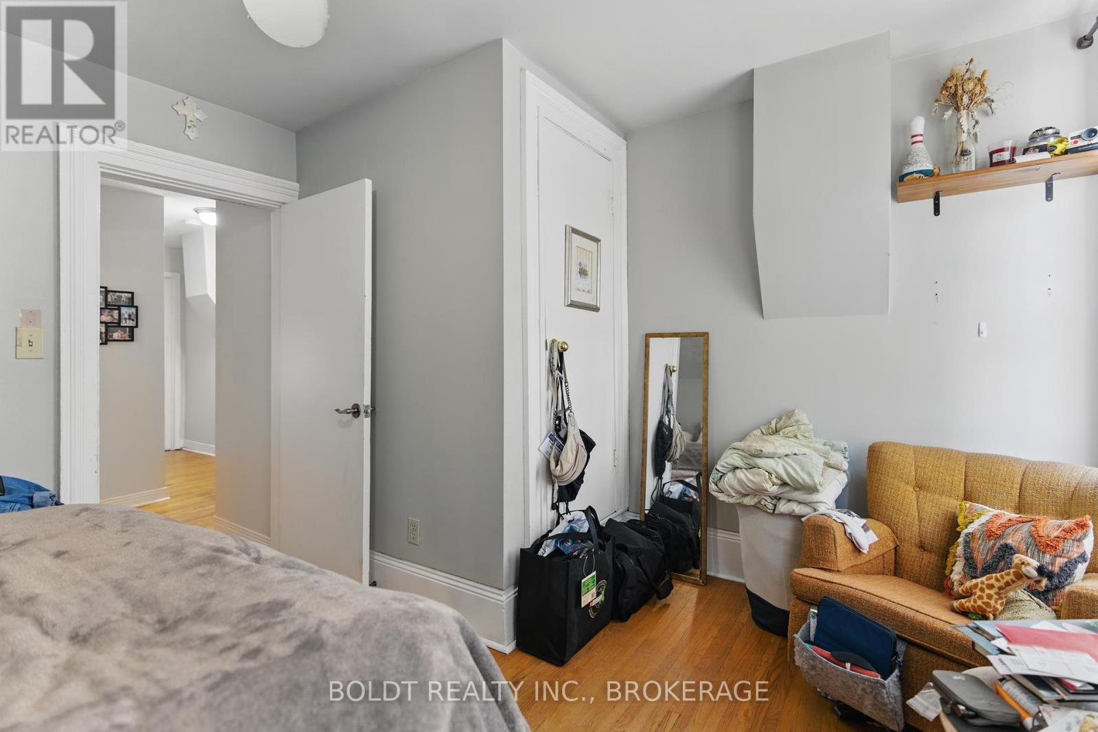 24-26 York Street, St. Catharines, Ontario  L2R 6B9 - Photo 36 - X12209514