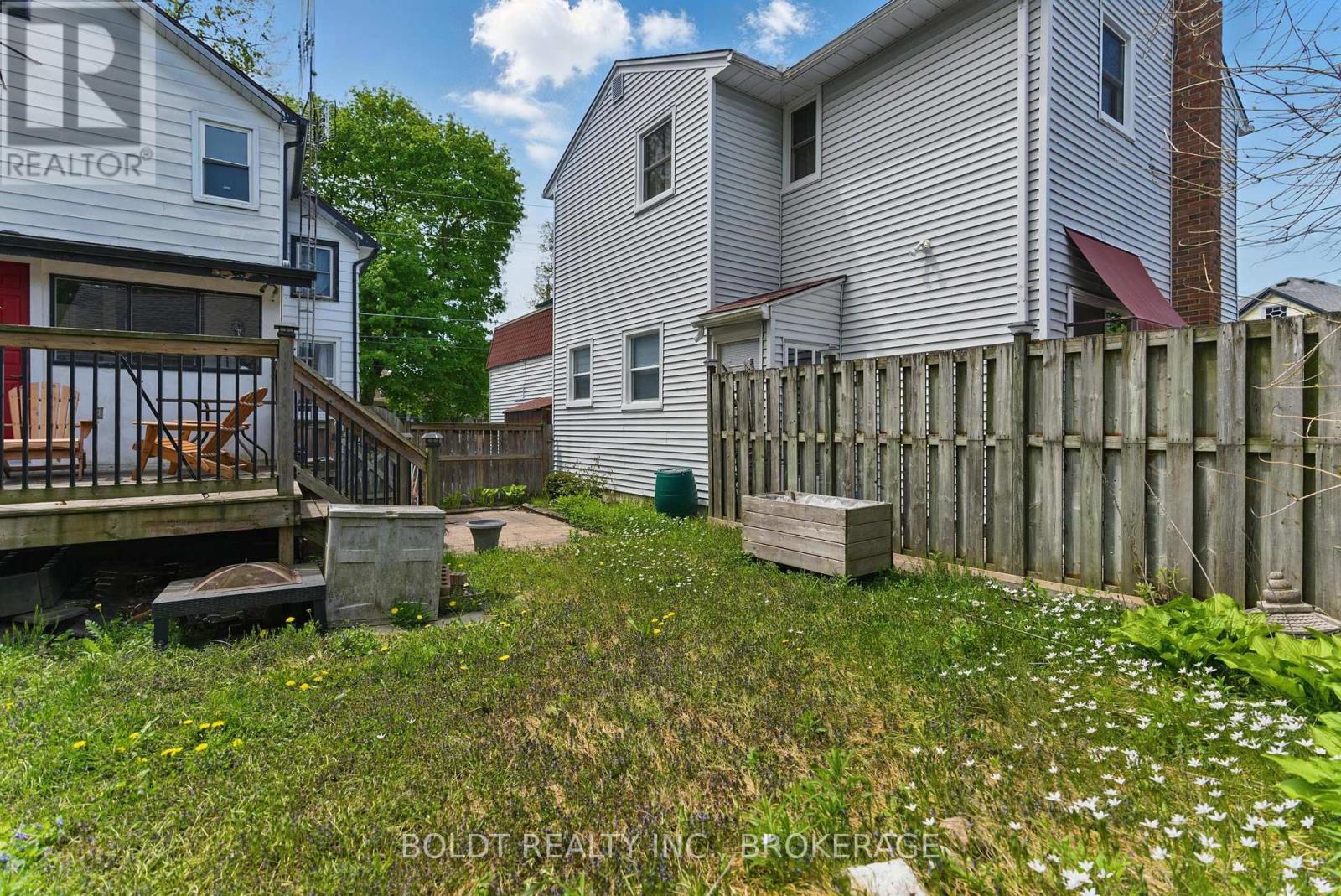 24-26 York Street, St. Catharines, Ontario  L2R 6B9 - Photo 39 - X12209514