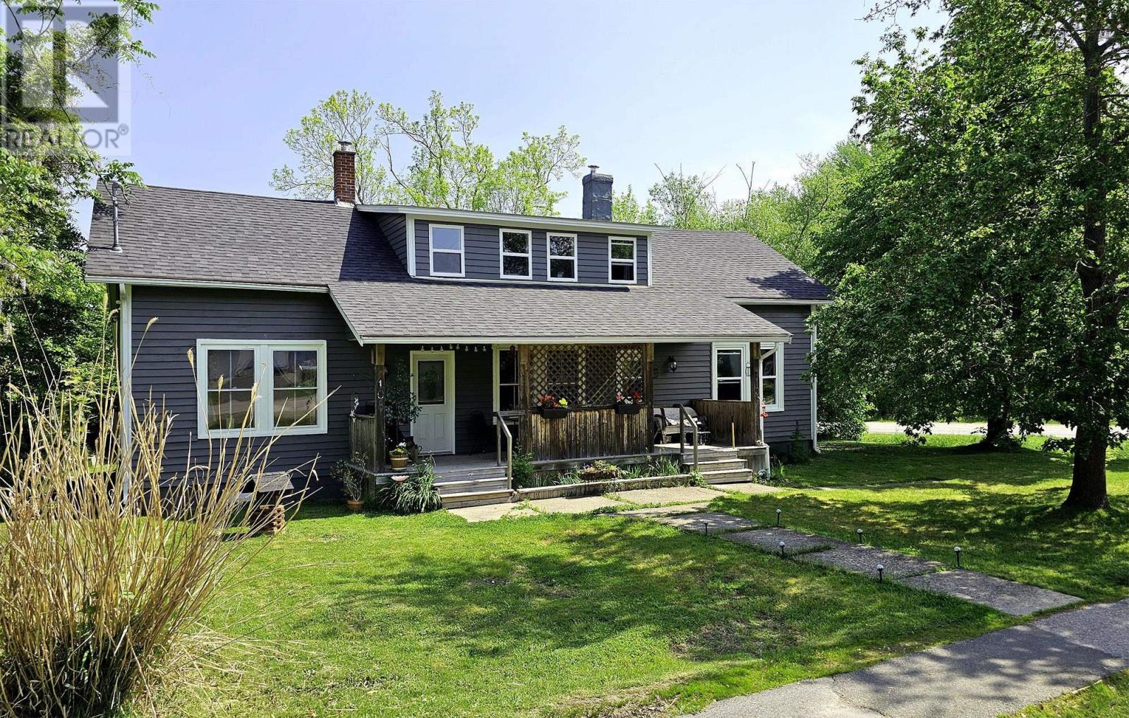 Property at 108 Victoria Street image 1