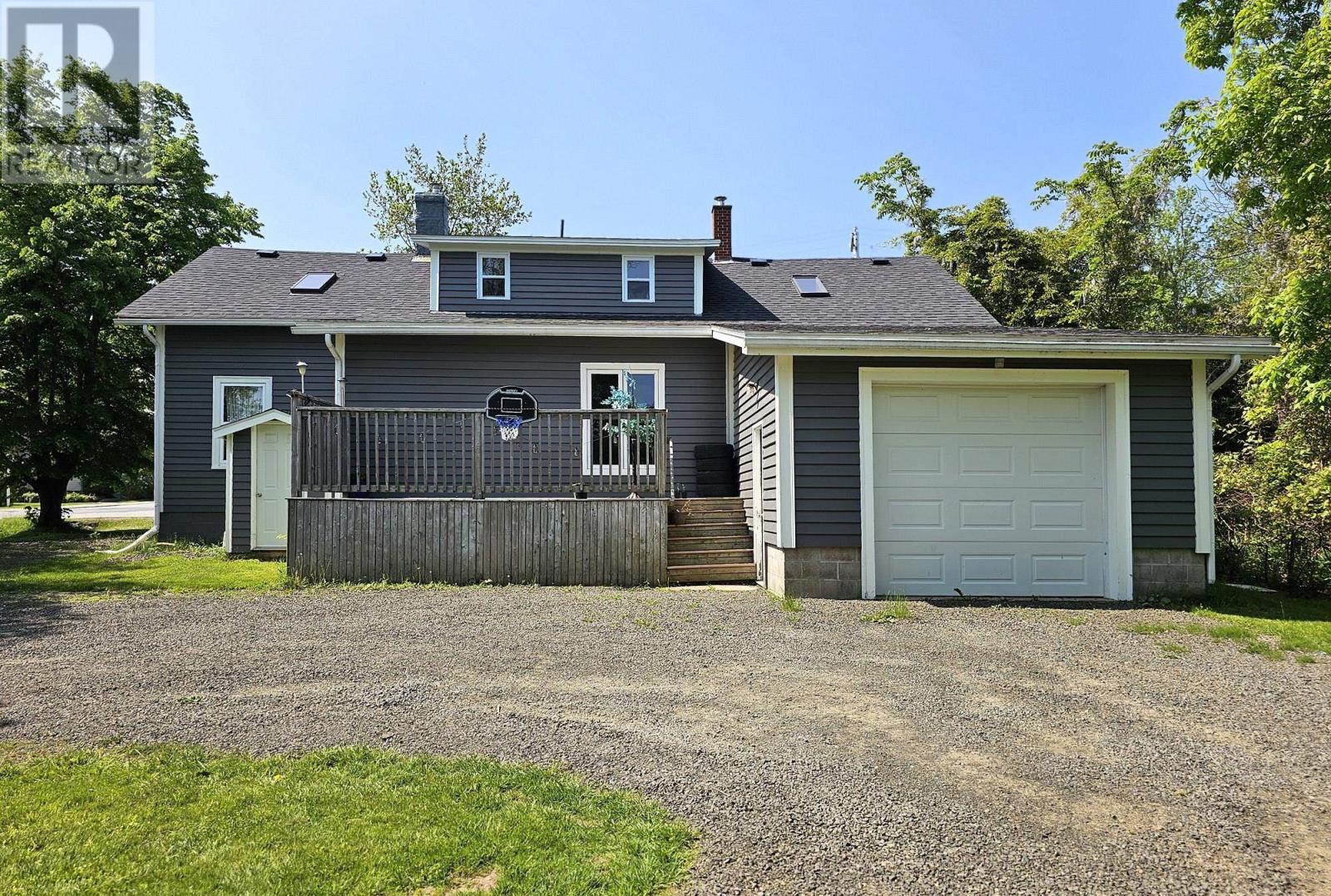 Property at 108 Victoria Street image 2
