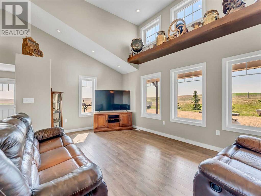 13308 Range Road 32, Rural Cypress County, Alberta  T1A 7G2 - Photo 8 - A2226338