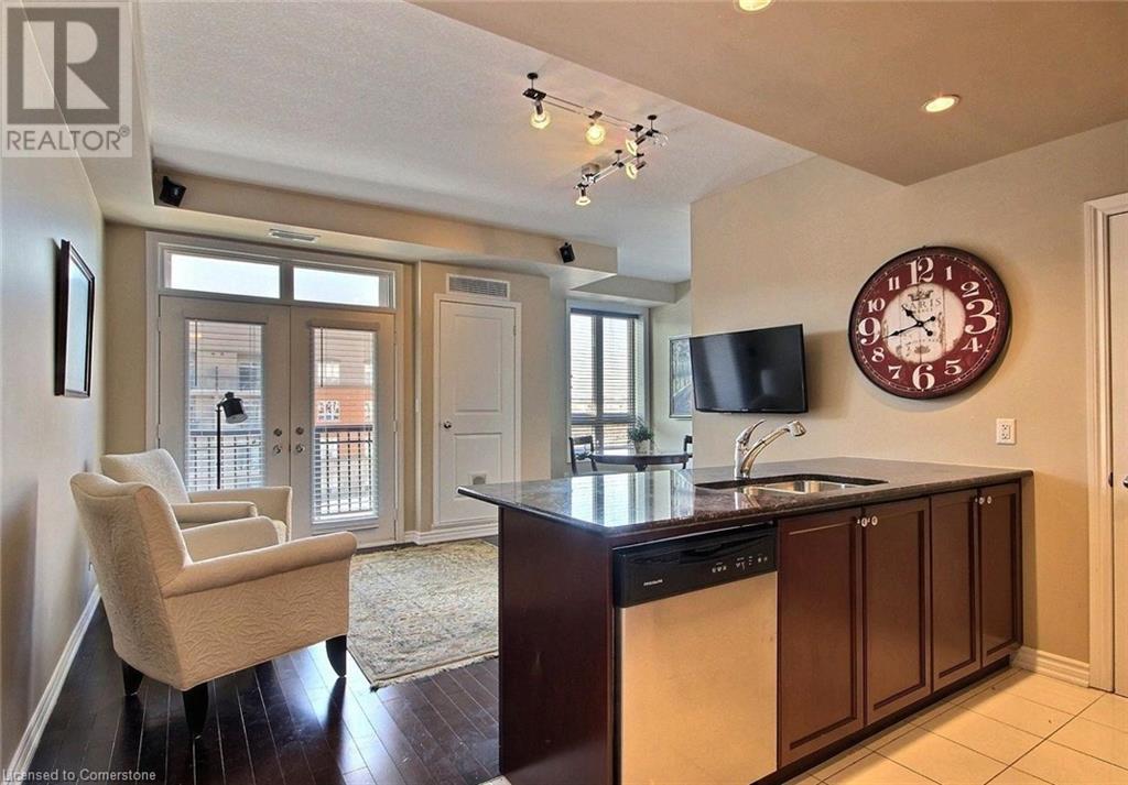 5327 UPPER MIDDLE Road E Unit# 305, Burlington, Ontario