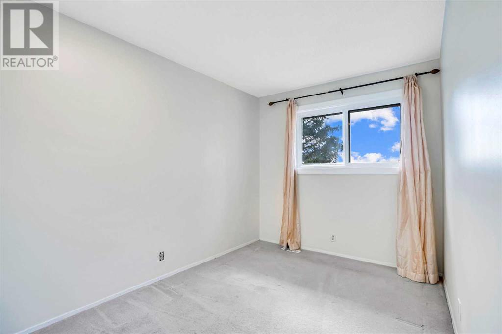 112 Castleridge Drive Ne, Calgary, Alberta  T3J 1Y8 - Photo 28 - A2213710