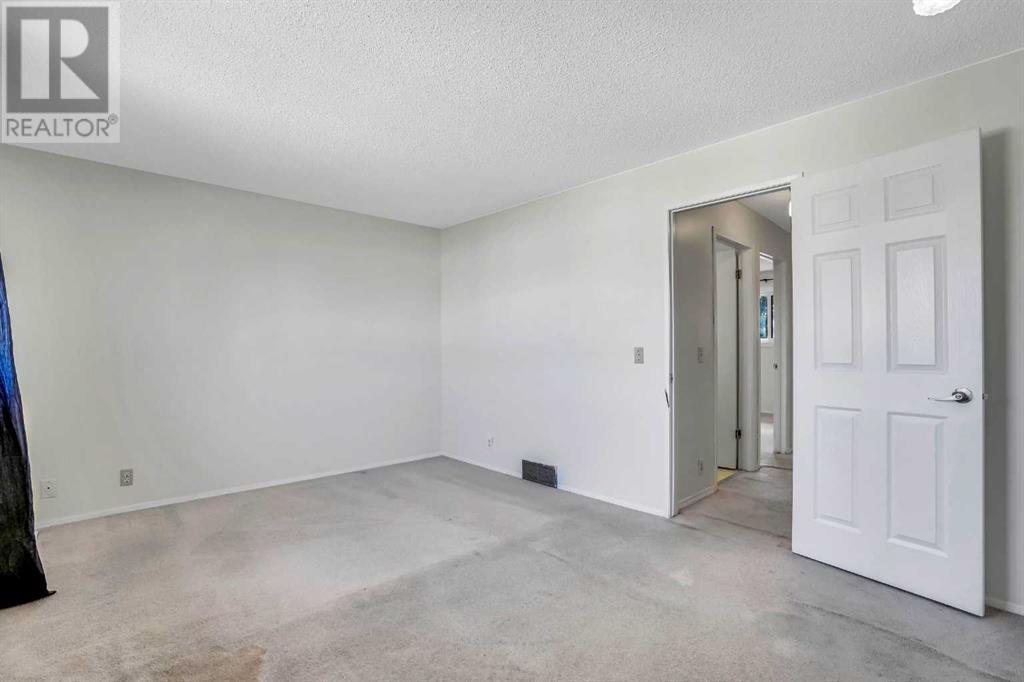 112 Castleridge Drive Ne, Calgary, Alberta  T3J 1Y8 - Photo 23 - A2213710