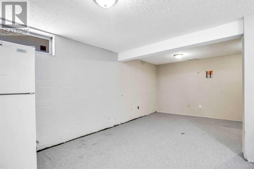 112 Castleridge Drive Ne, Calgary, Alberta  T3J 1Y8 - Photo 41 - A2213710
