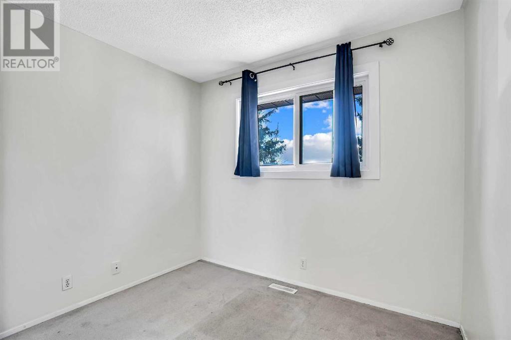 112 Castleridge Drive Ne, Calgary, Alberta  T3J 1Y8 - Photo 33 - A2213710