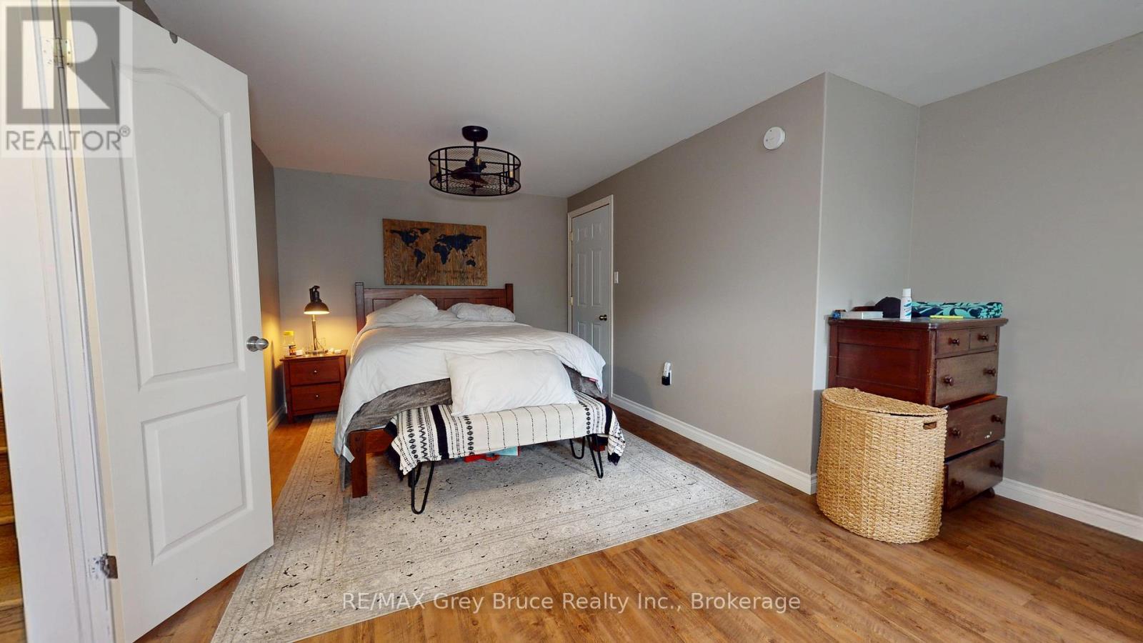 16 Paterson Street, Kincardine, Ontario  N0G 2T0 - Photo 24 - X12209483