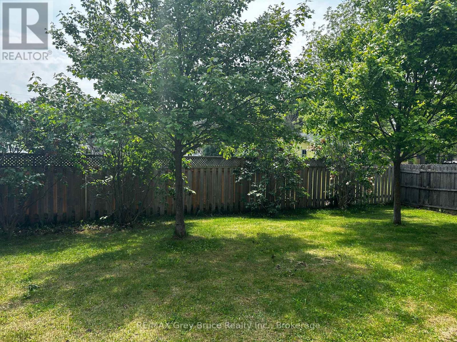 16 Paterson Street, Kincardine, Ontario  N0G 2T0 - Photo 42 - X12209483