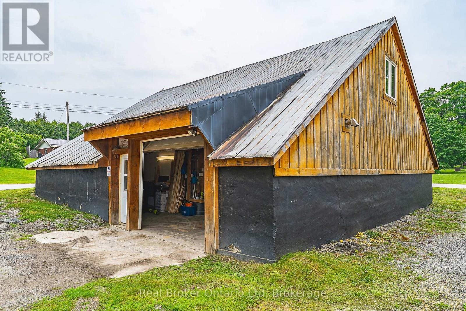 130 CRAWFORD STREET, Chatsworth, Ontario