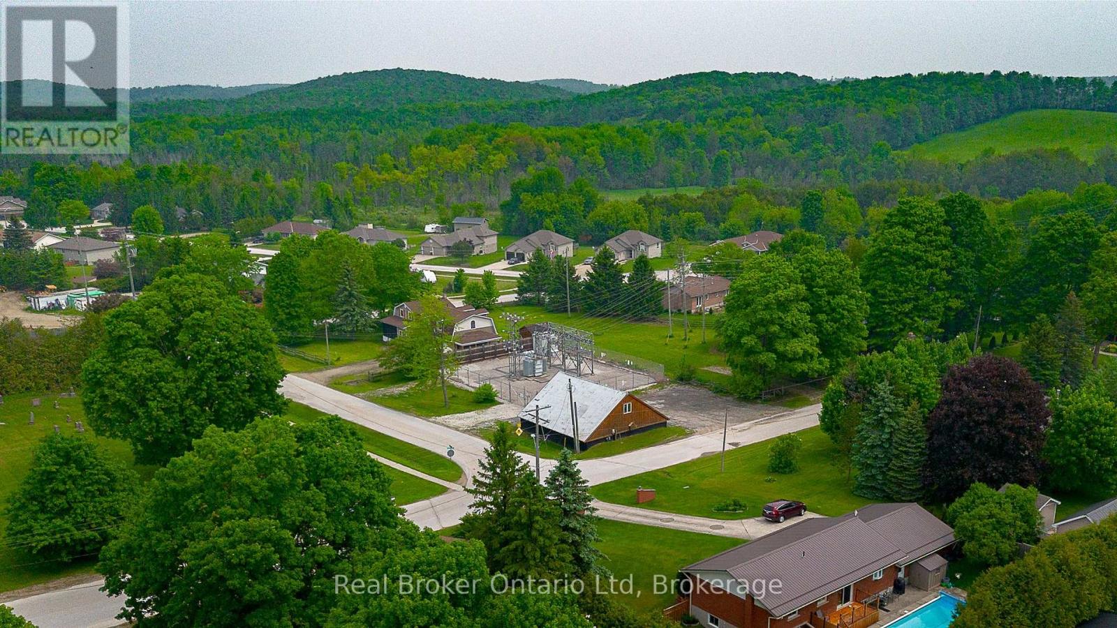 130 Crawford Street, Chatsworth, Ontario  N0H 1G0 - Photo 19 - X12209520