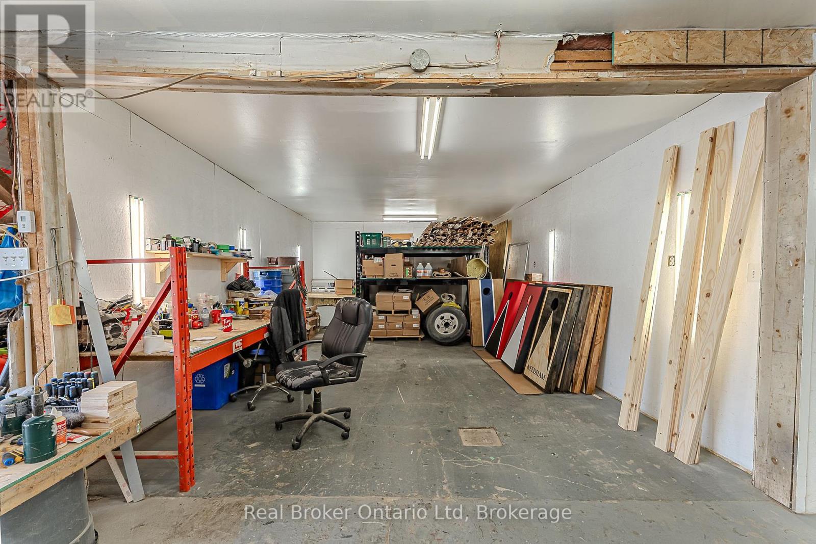 130 Crawford Street, Chatsworth, Ontario  N0H 1G0 - Photo 9 - X12209520